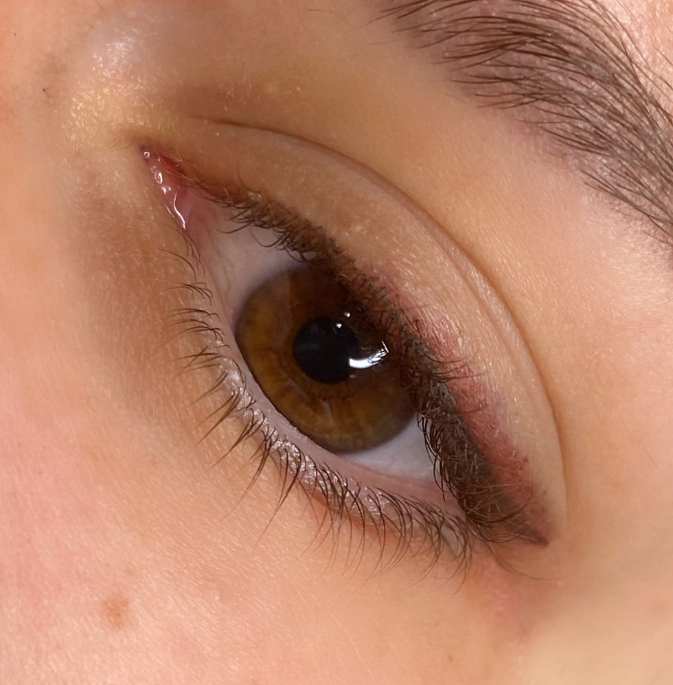 Eyeliner mit Schattierung