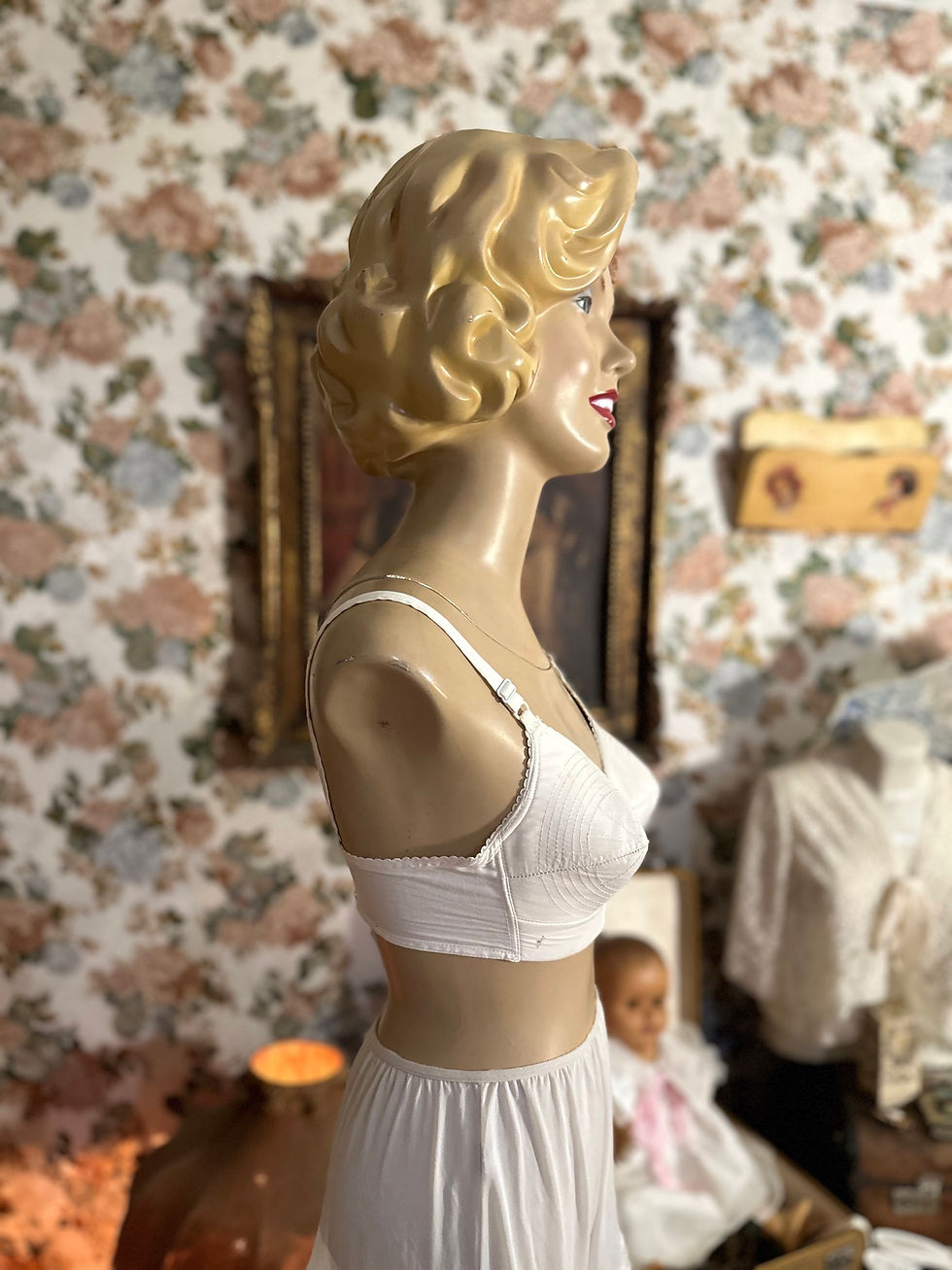 Miniatura: Sutiã vintage bullet bra 1950 branco 44 de millus