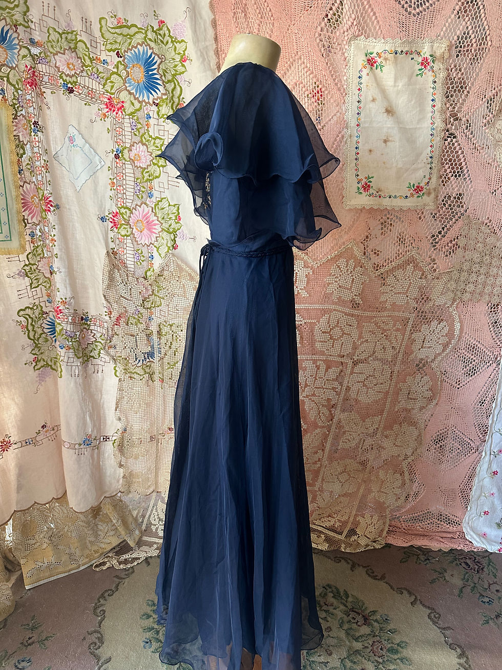 Miniatura: Vestido vintage etéreo organza azul longo medalha bordado 