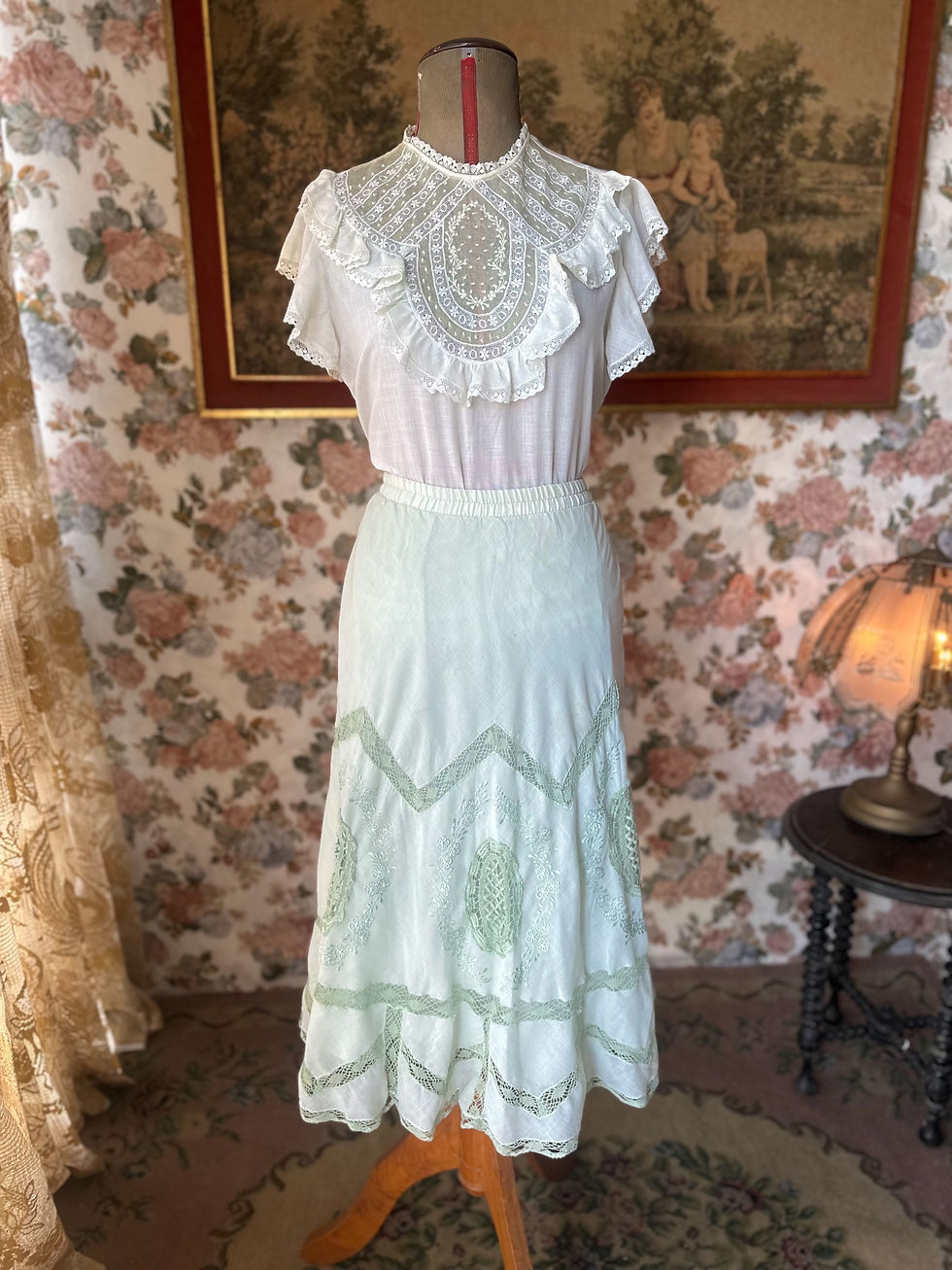 Miniatura: Blusa vintage revival era vitoriana babados verde água 