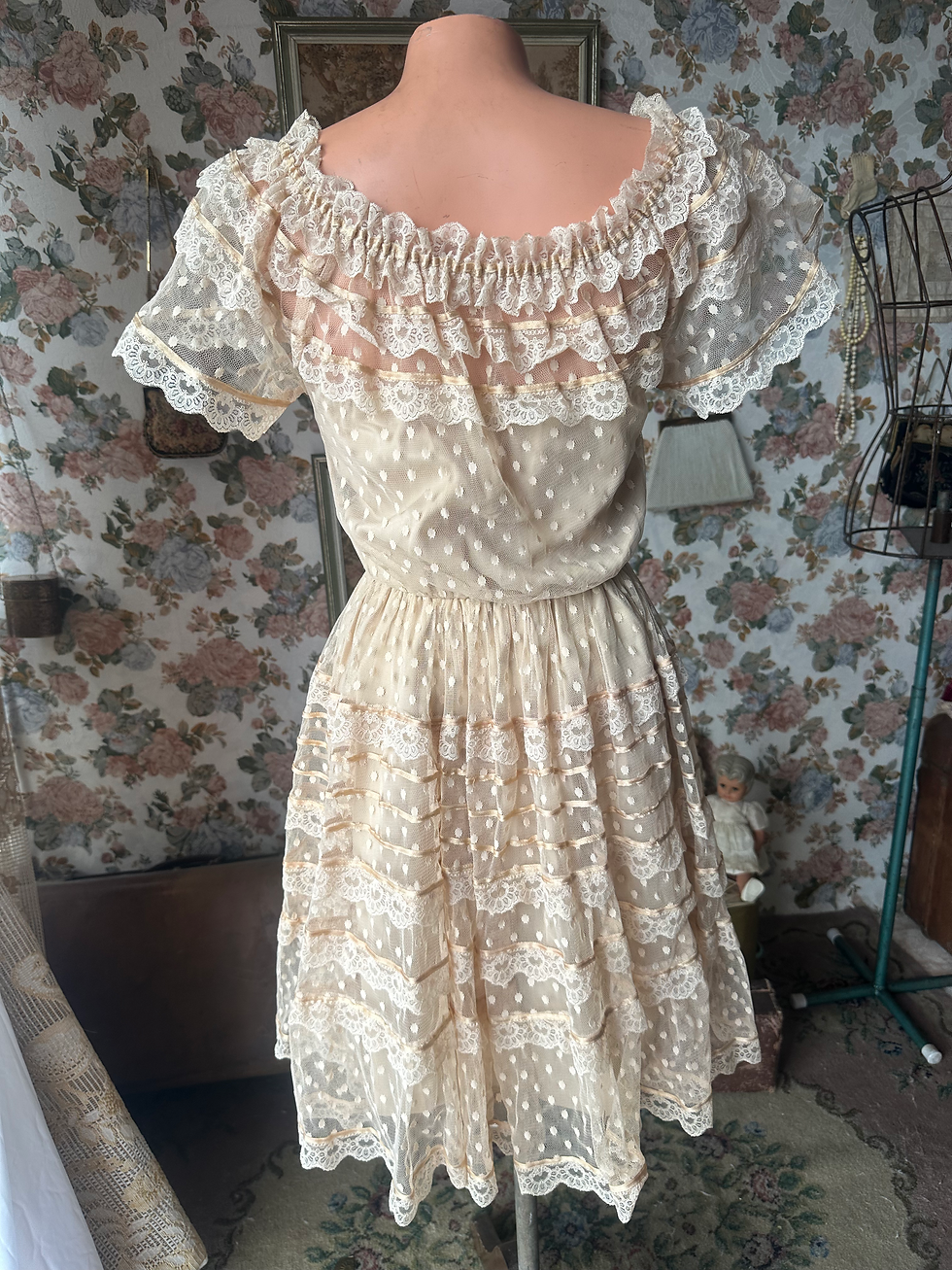 Miniatura:  Vestido vintage 1970 romântico tules rendas 