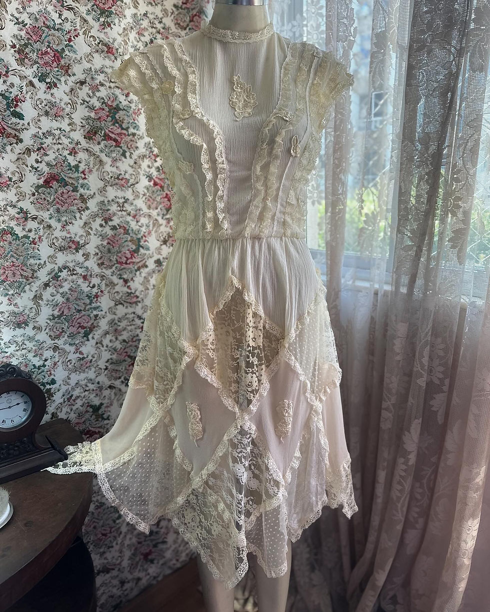 Vestido vintage eduardiano incrível rendas 