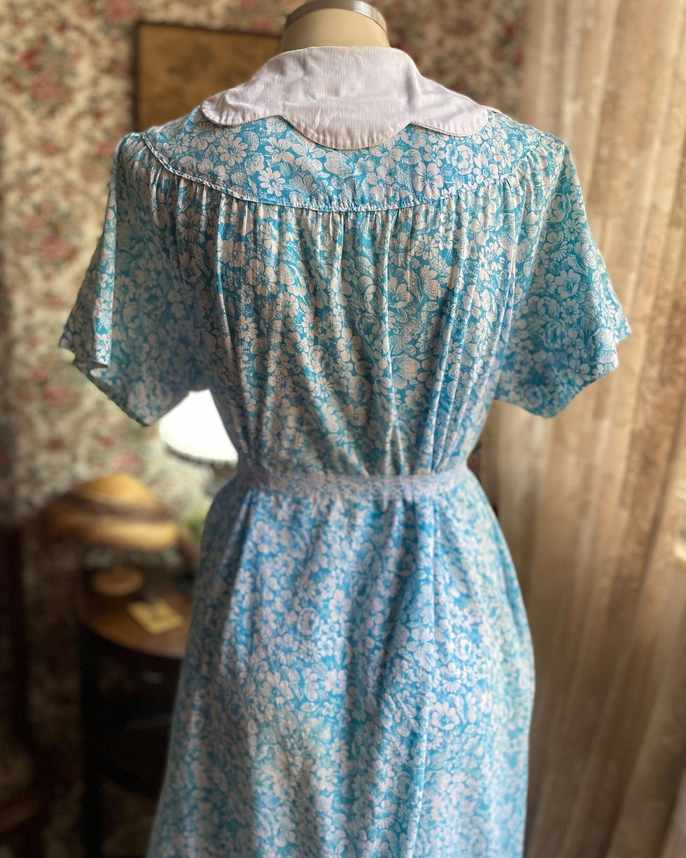 Miniatura: Vestido lady Di azul claro floral gola pétalas 