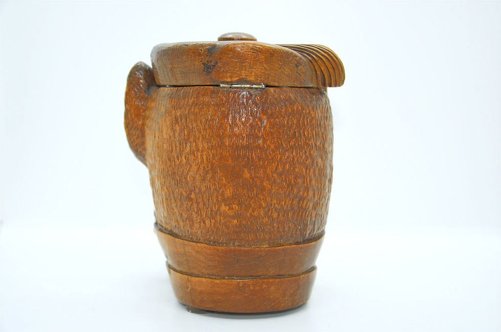 Thumbnail: Tobacco jar with a smoking dog's head. Black Forest work. 19th century.