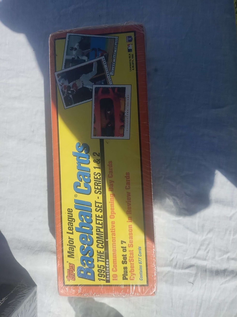 Thumbnail: Topps Baseball cards complete set from 1995