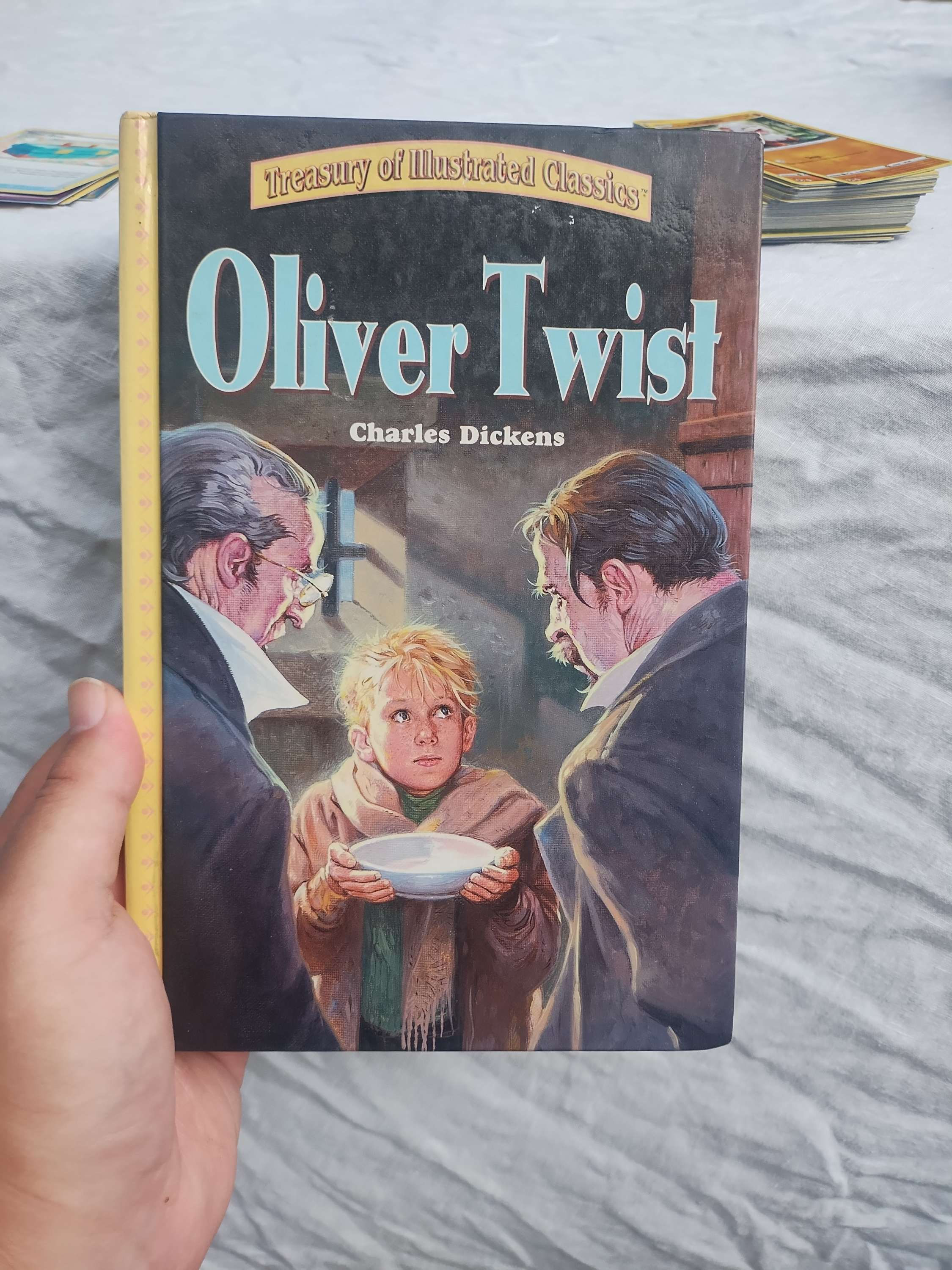 Treasury Of Illustrated Classics Oliver Twist By Charles Dickens 