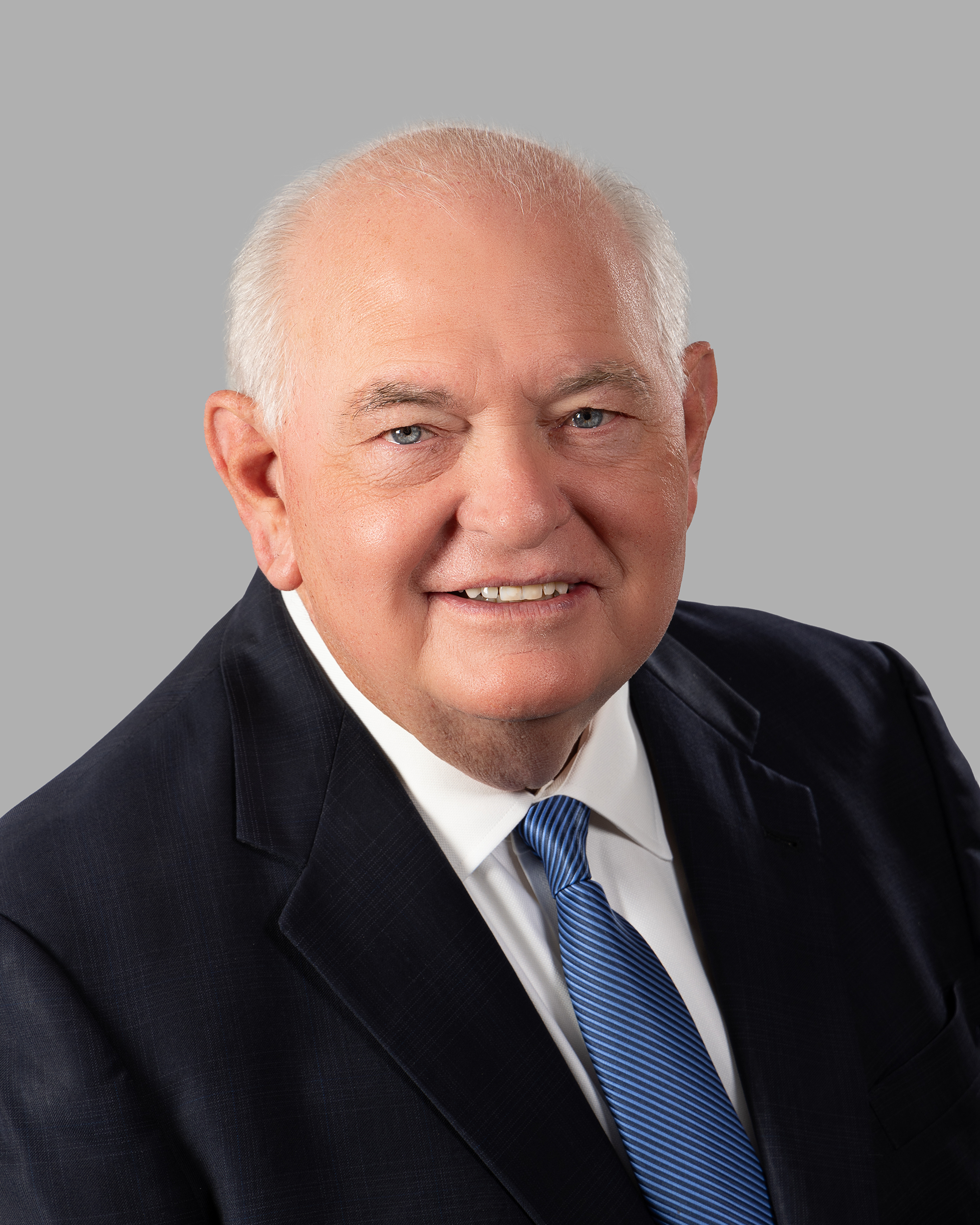 Bill Montford - 1.jpg