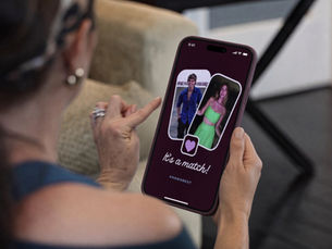 dating with family insight