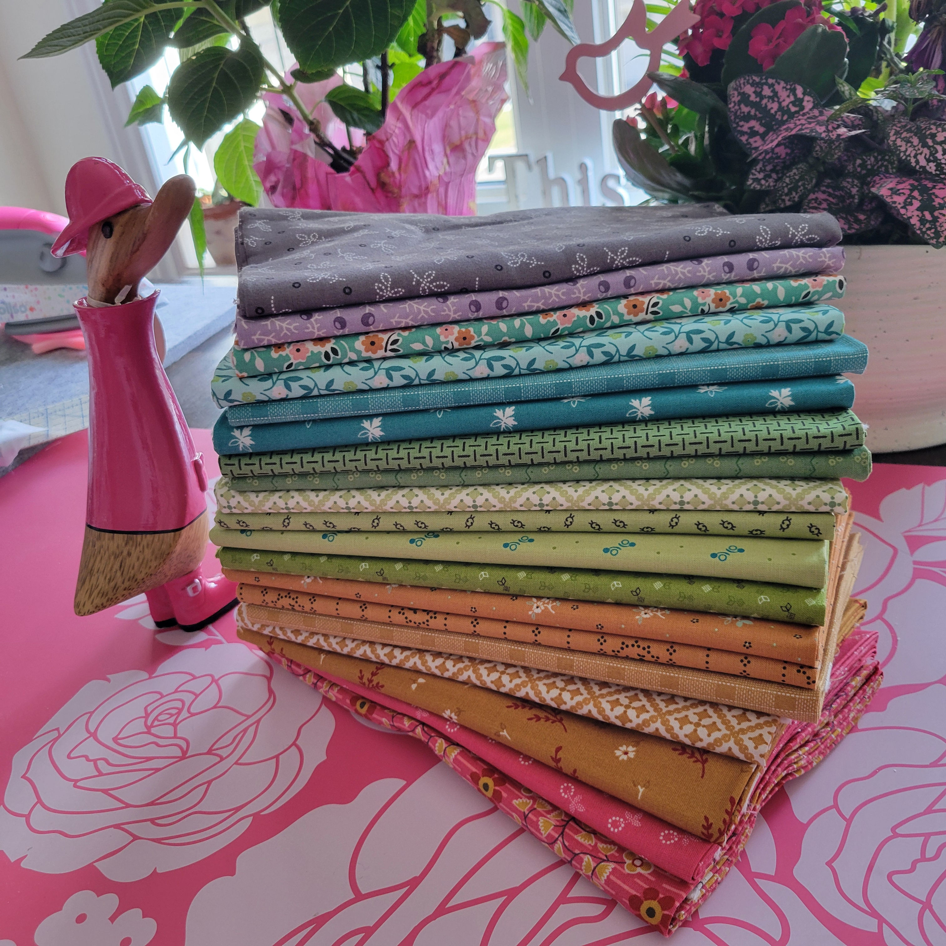 Gentler Times By Lori Holt One Yard Cuts 20 Pieces