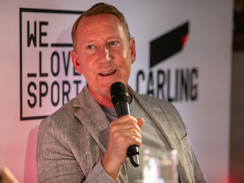 Ray Parlour joins for the latest Local Legends in partnership with Carling