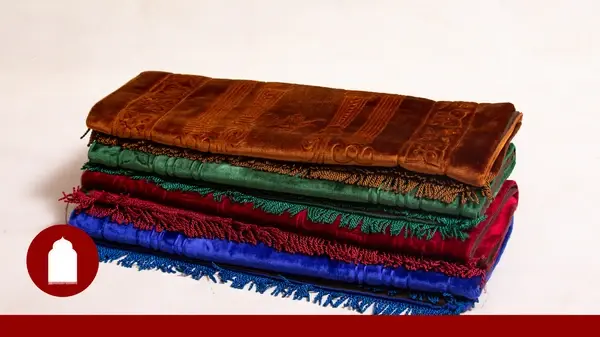 Distribute Prayer Mats