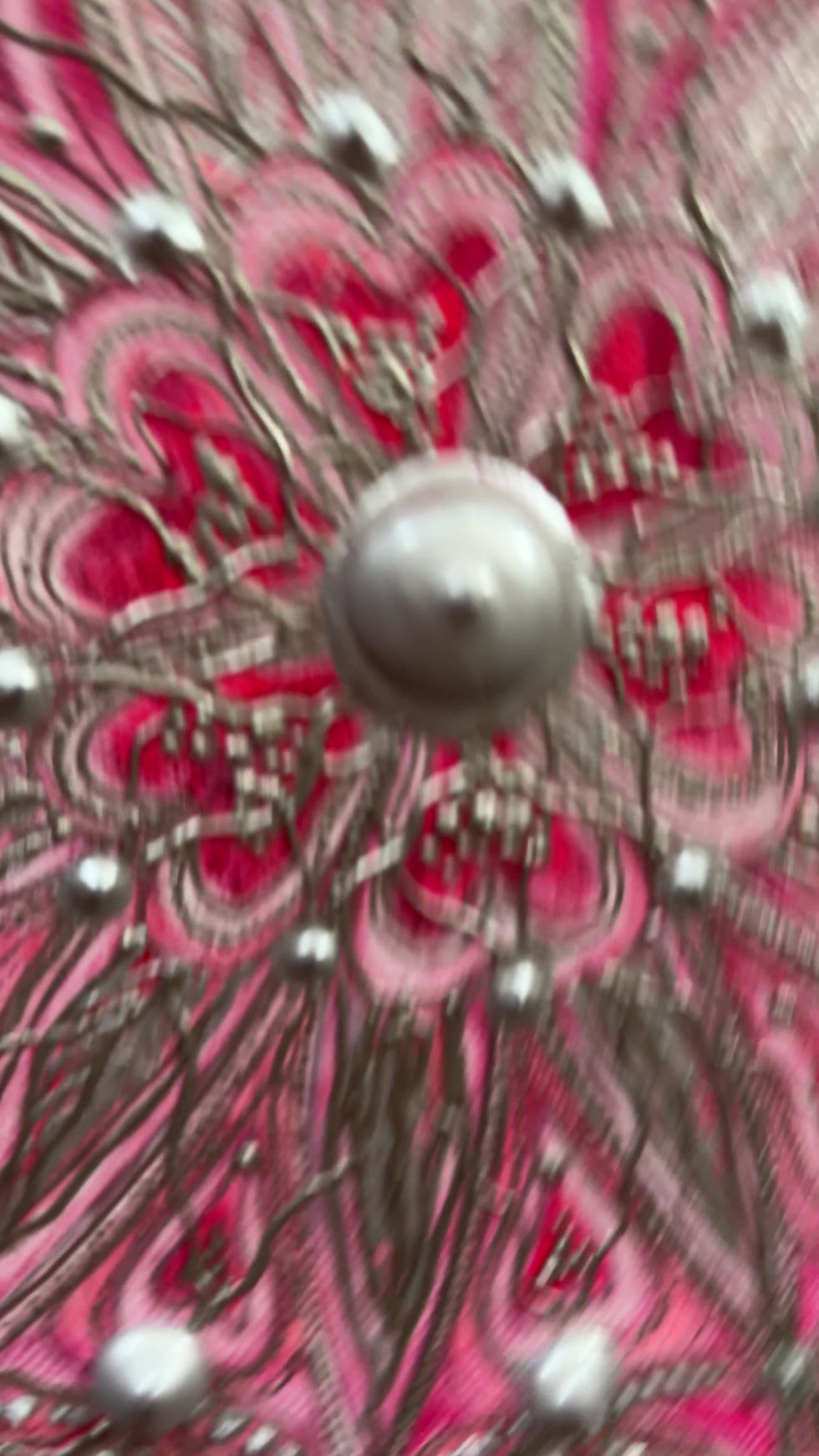 Thumbnail: liebe, sry yantra kunst, Achtsamkeit meditation, mindfulness, kunstwerke, meditatives leben, meditate, kalender, sri yantra