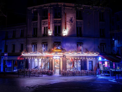 Café DADA-4k.jpg