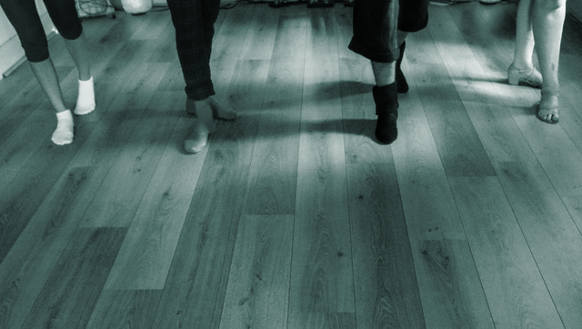 feet pic - emerald overlay.png