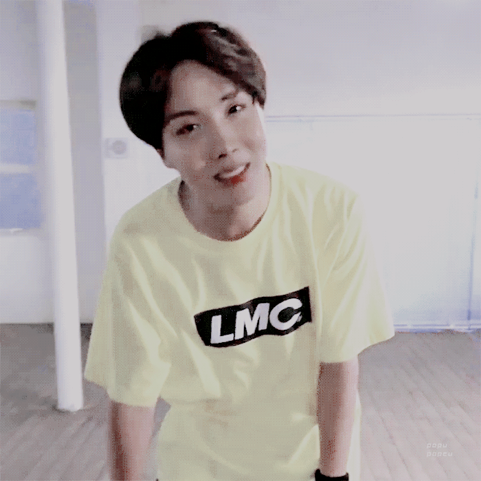hoseok-2.gif