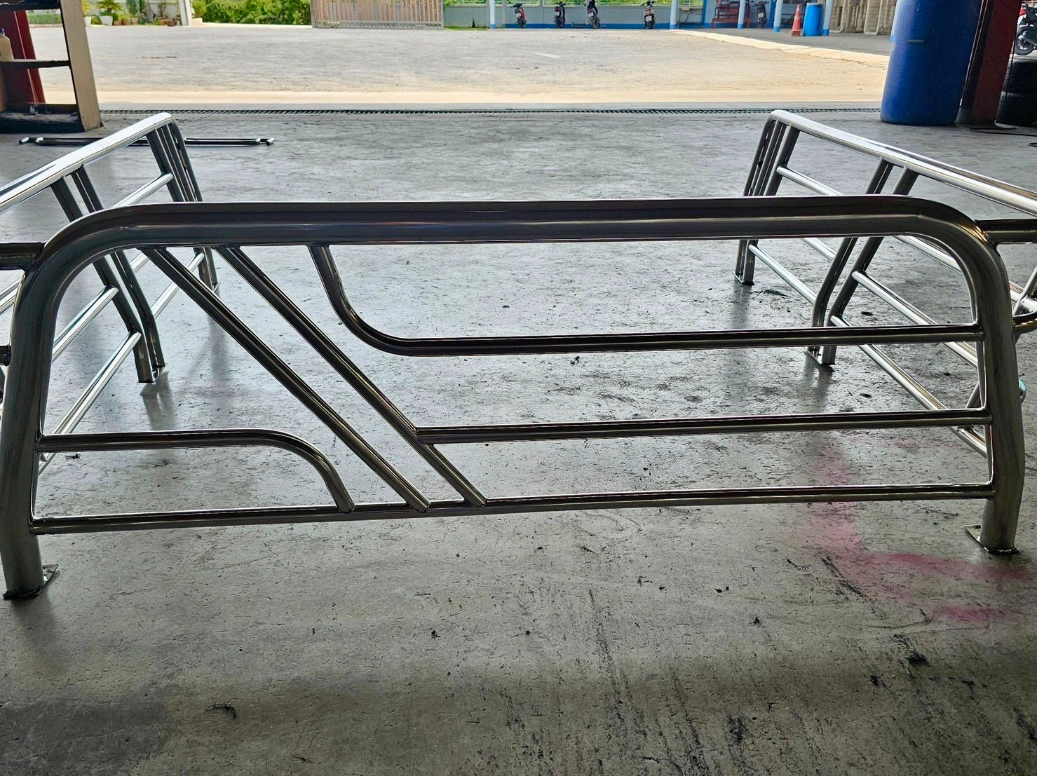 คอกแสตนเลส