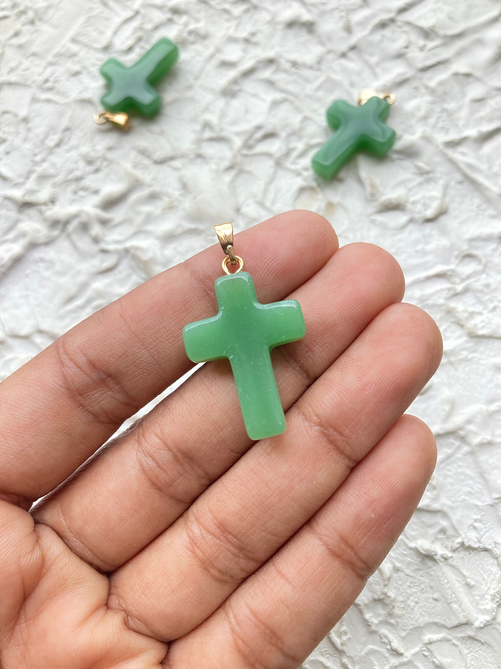 Thumbnail: Glass cross pendant