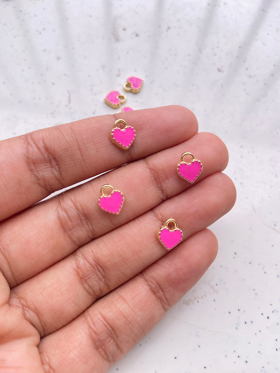 Thumbnail: Alloy enamel tiny heart charm