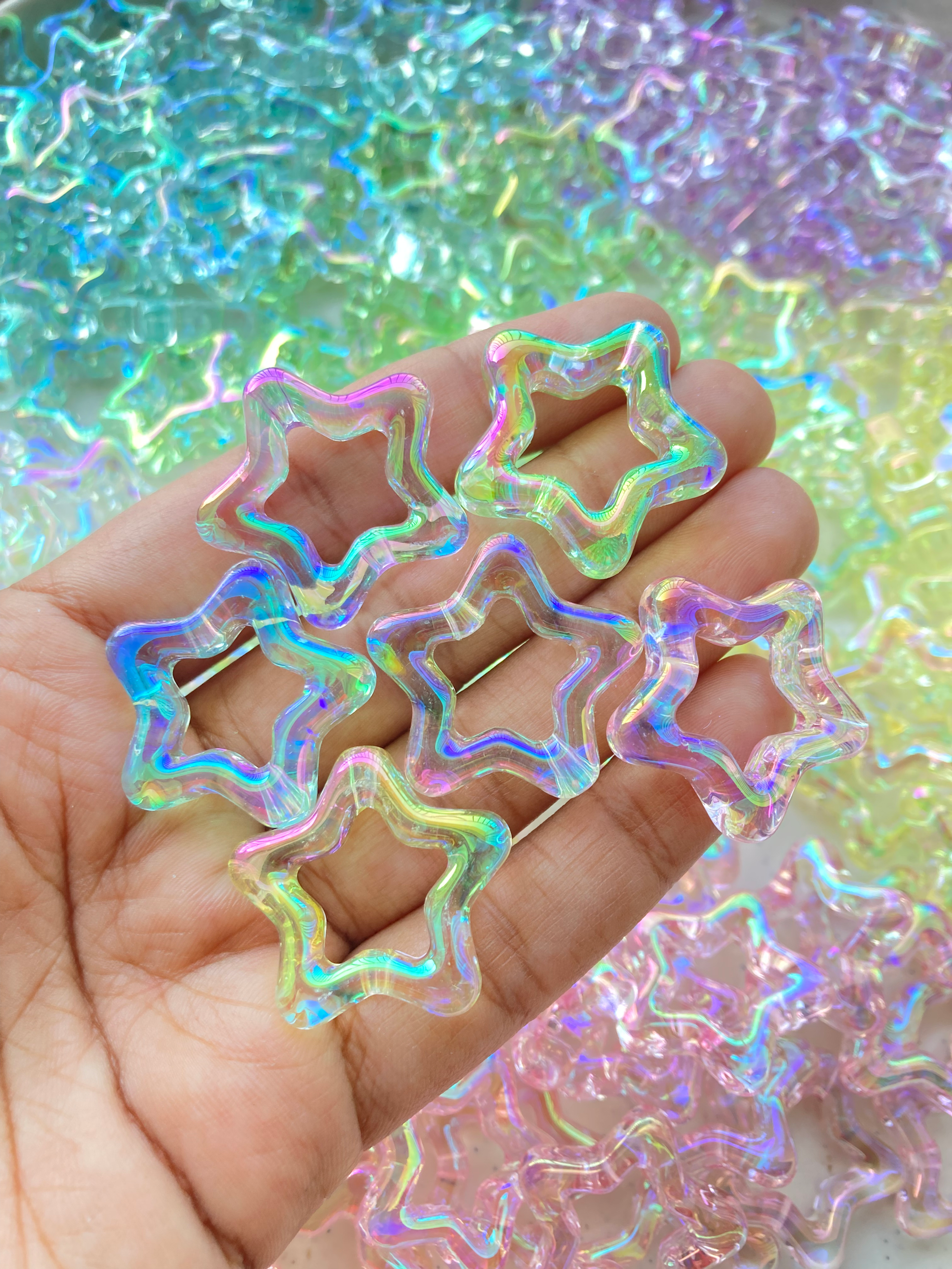 Holographic chuky star acrylic frame bead