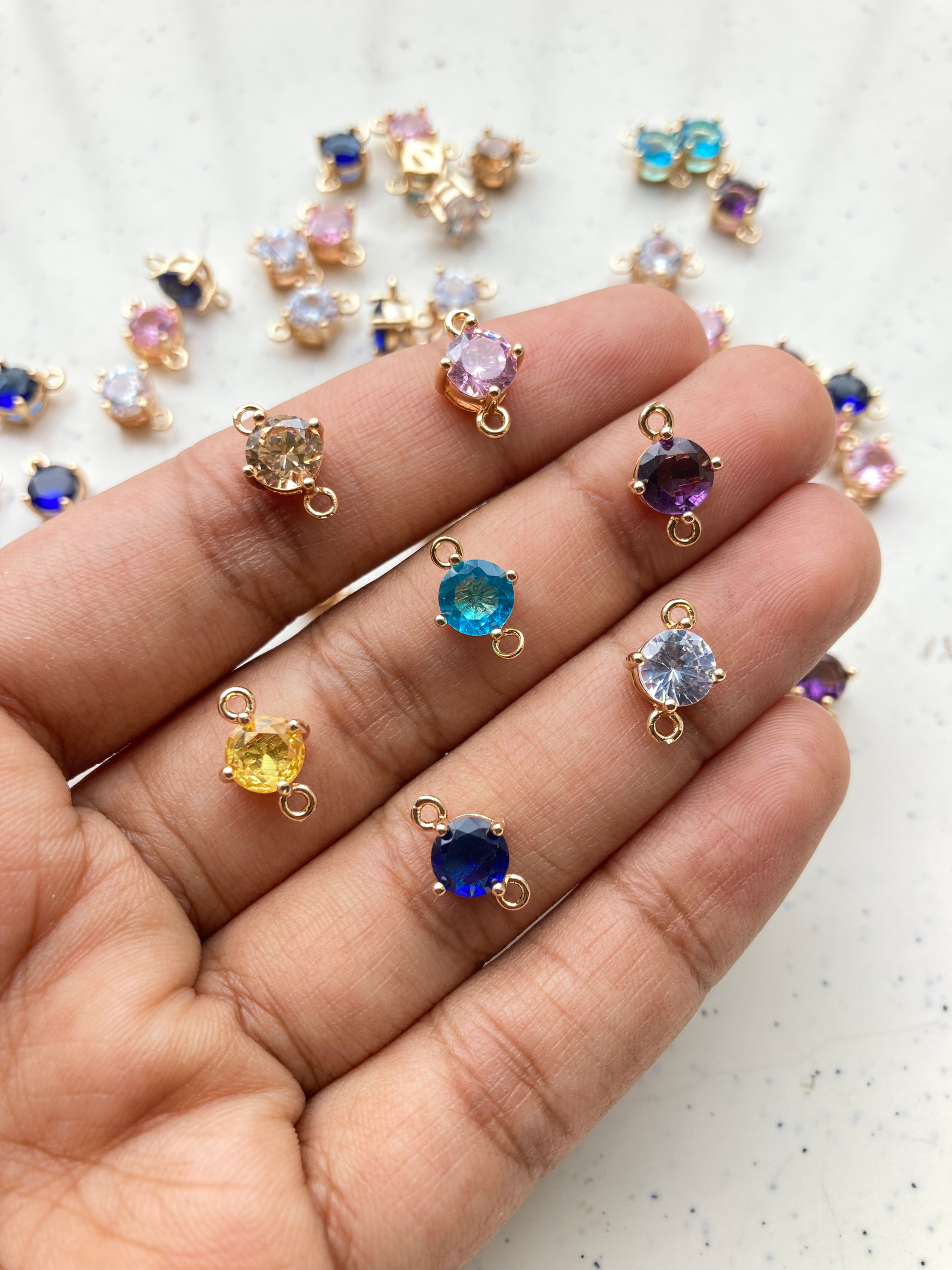 11.5*7*5.5mm, round glass faceted connector