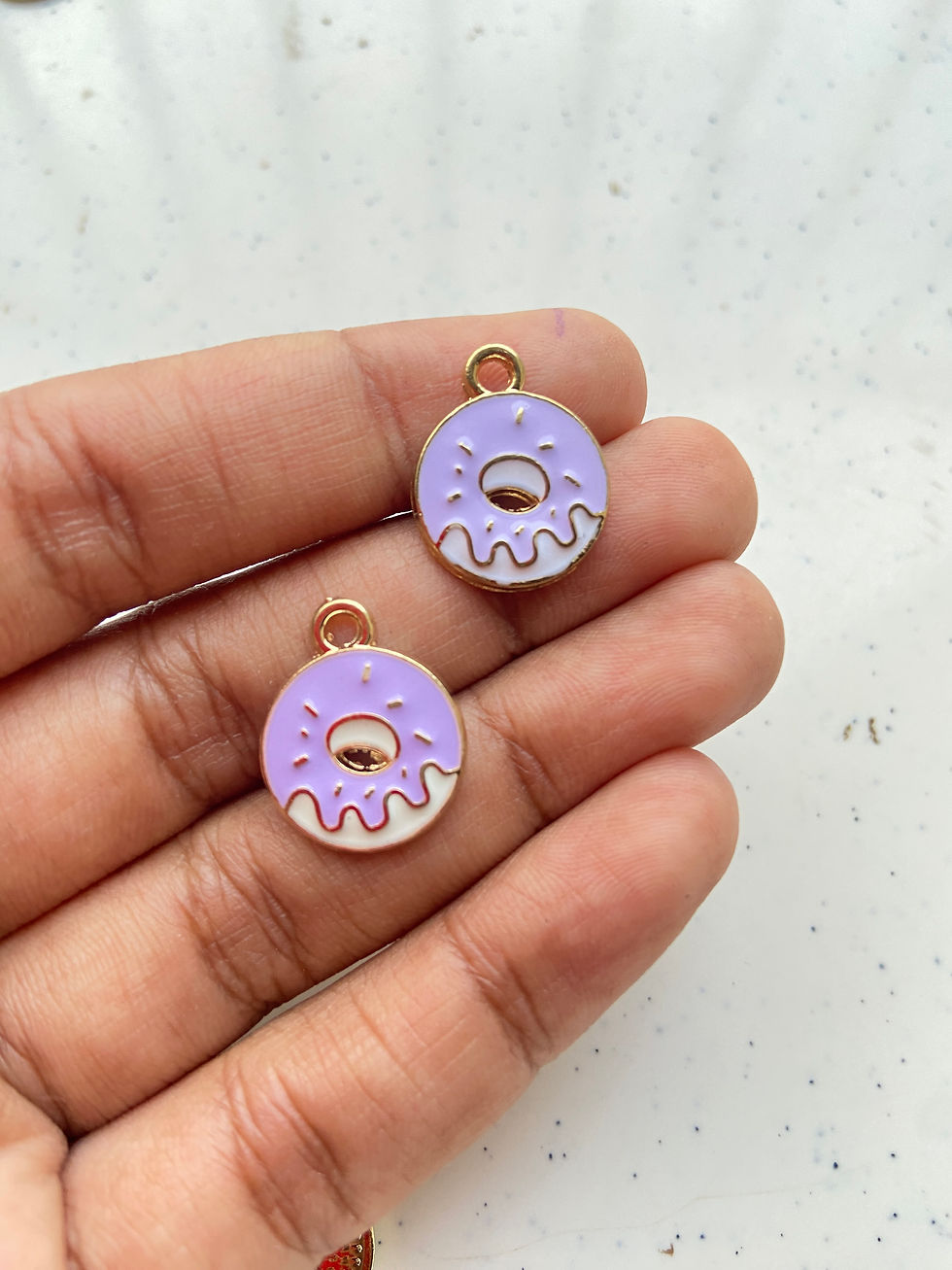Thumbnail: Alloy enamel donut charm