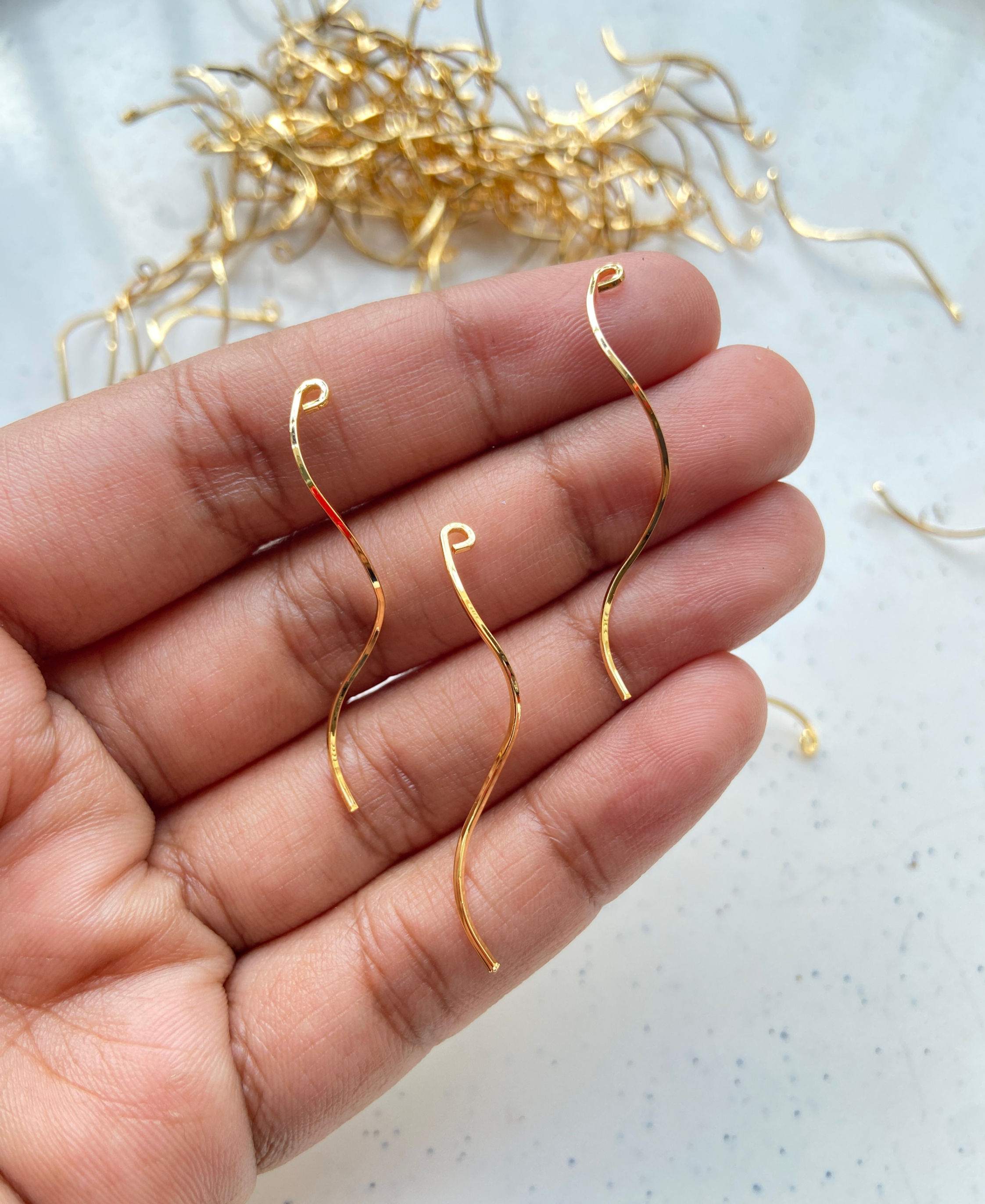 18k gold plated wavy charm