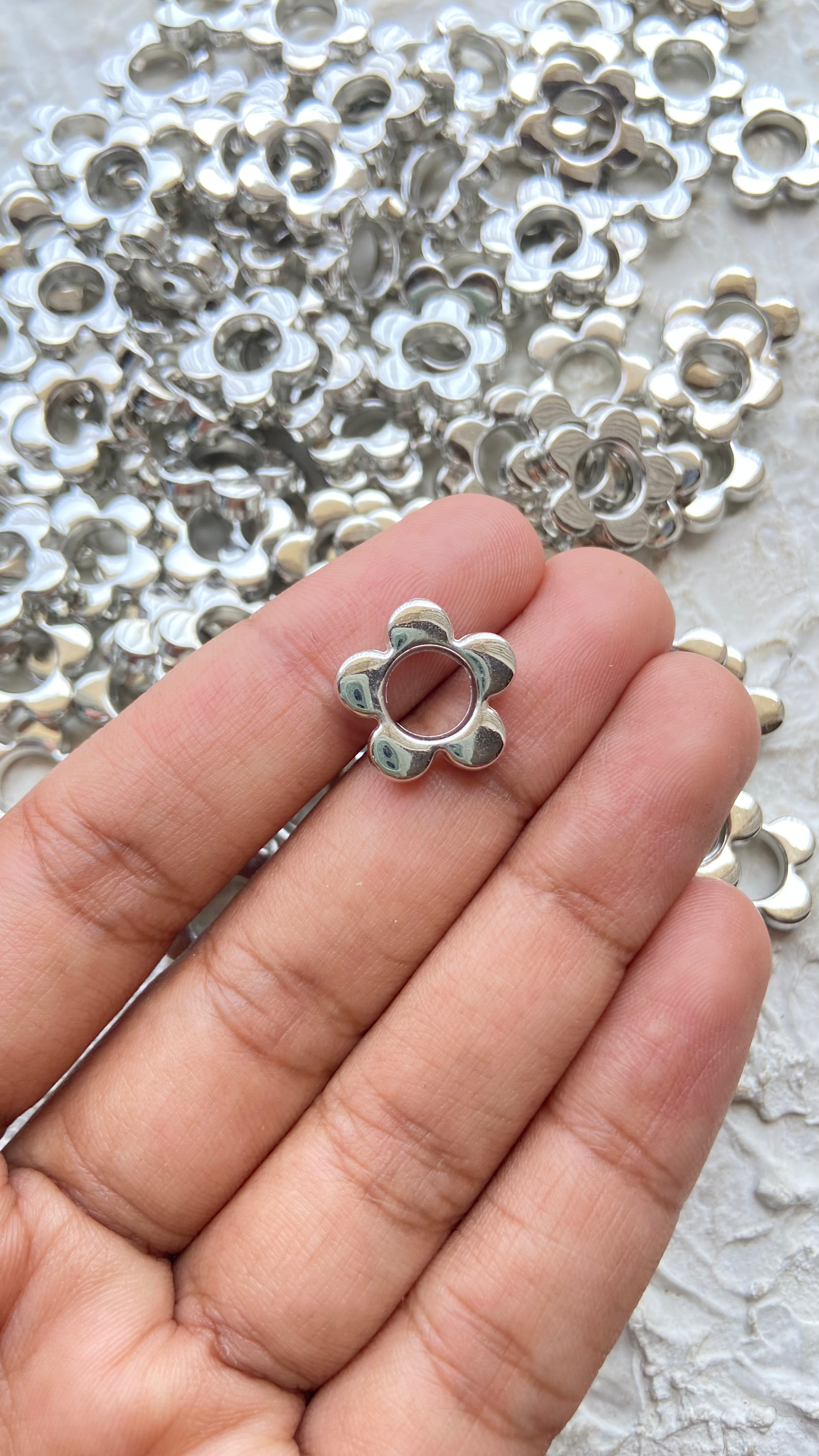 Silver flower frame bead