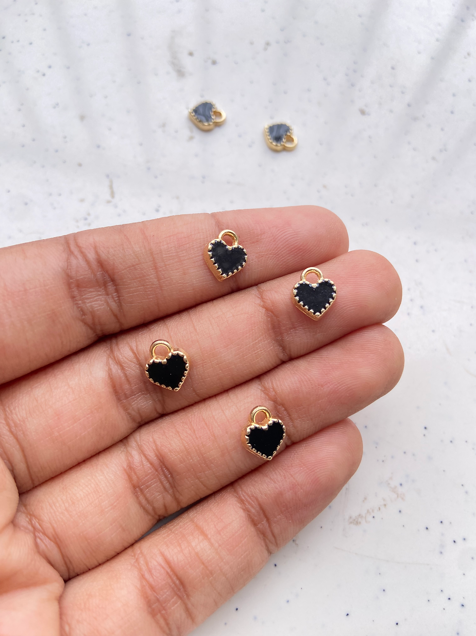 Thumbnail: Alloy enamel tiny heart charm