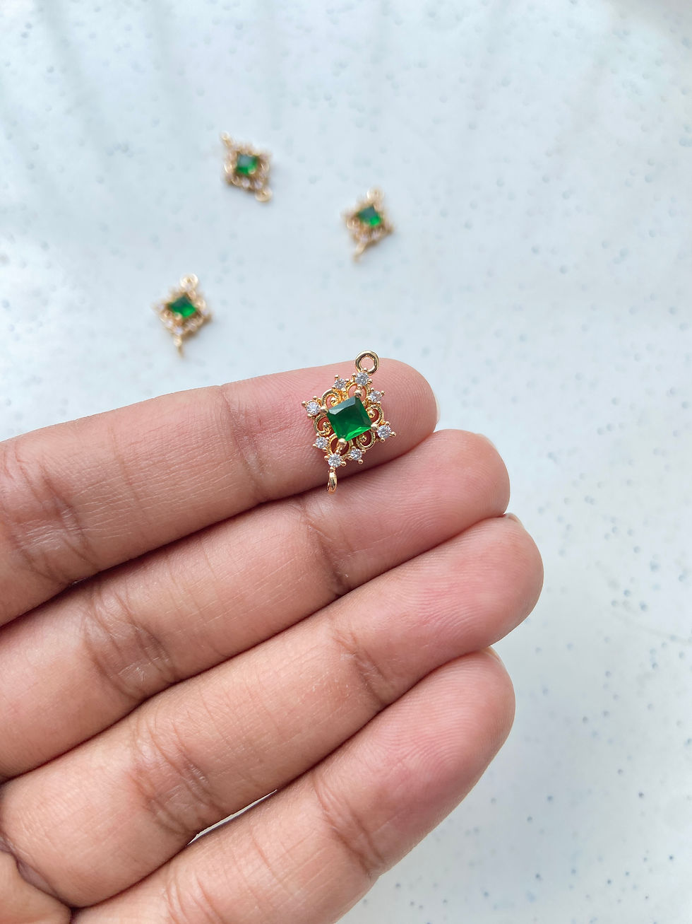 Thumbnail: Designer diamond shape zircon connector (1pc)