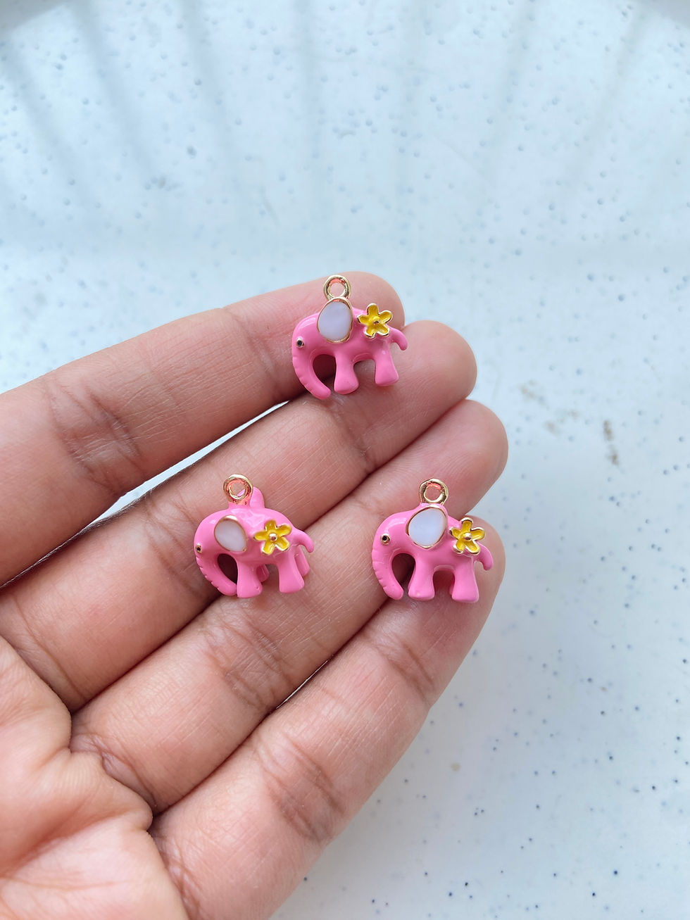 Thumbnail: 18k gold plated 3D enamel elephant charm, anti-tarnish (1pc)