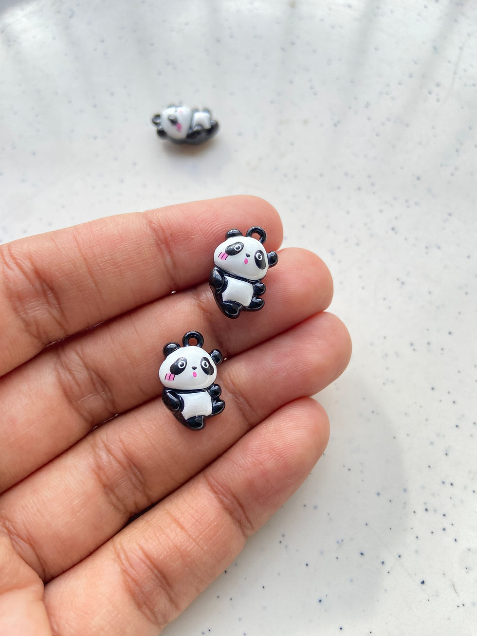 Thumbnail: 3D enamel panda charm (1pc)