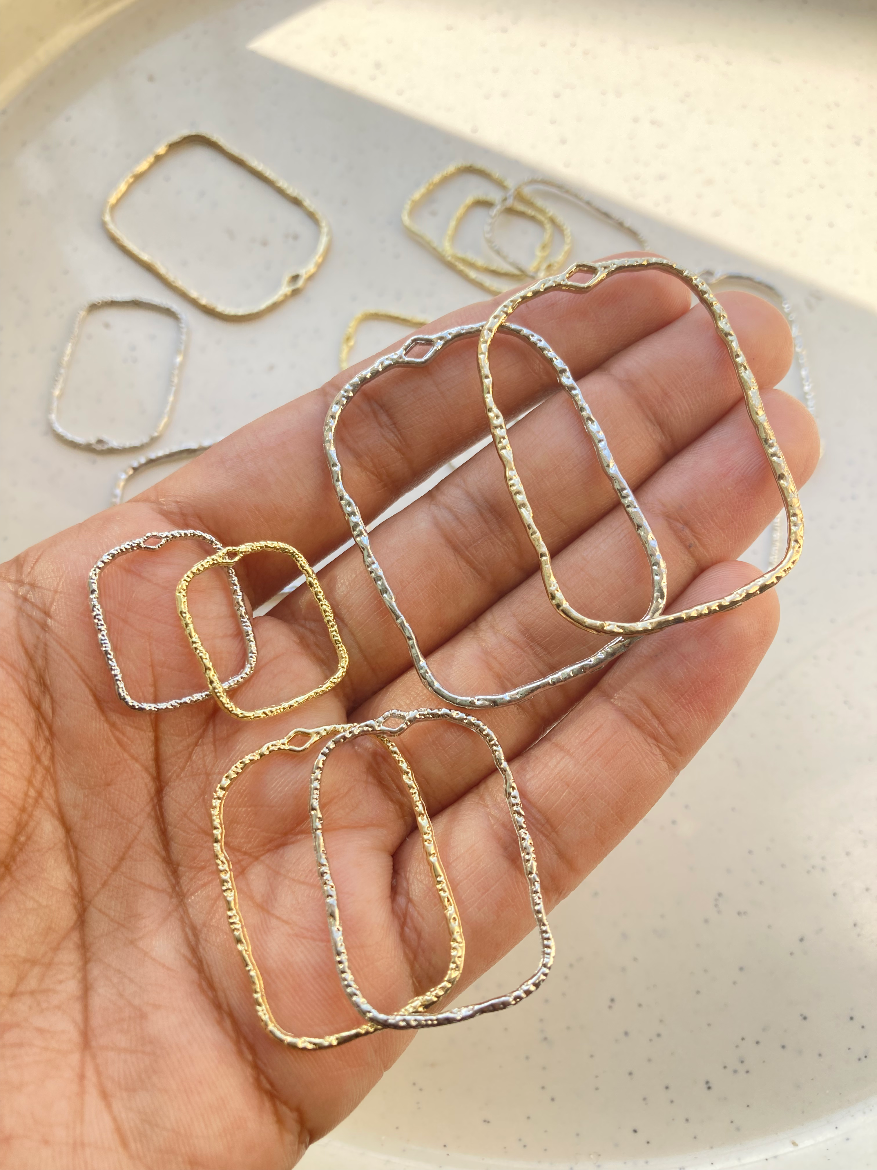 Golden/silver rectangle alloy charm