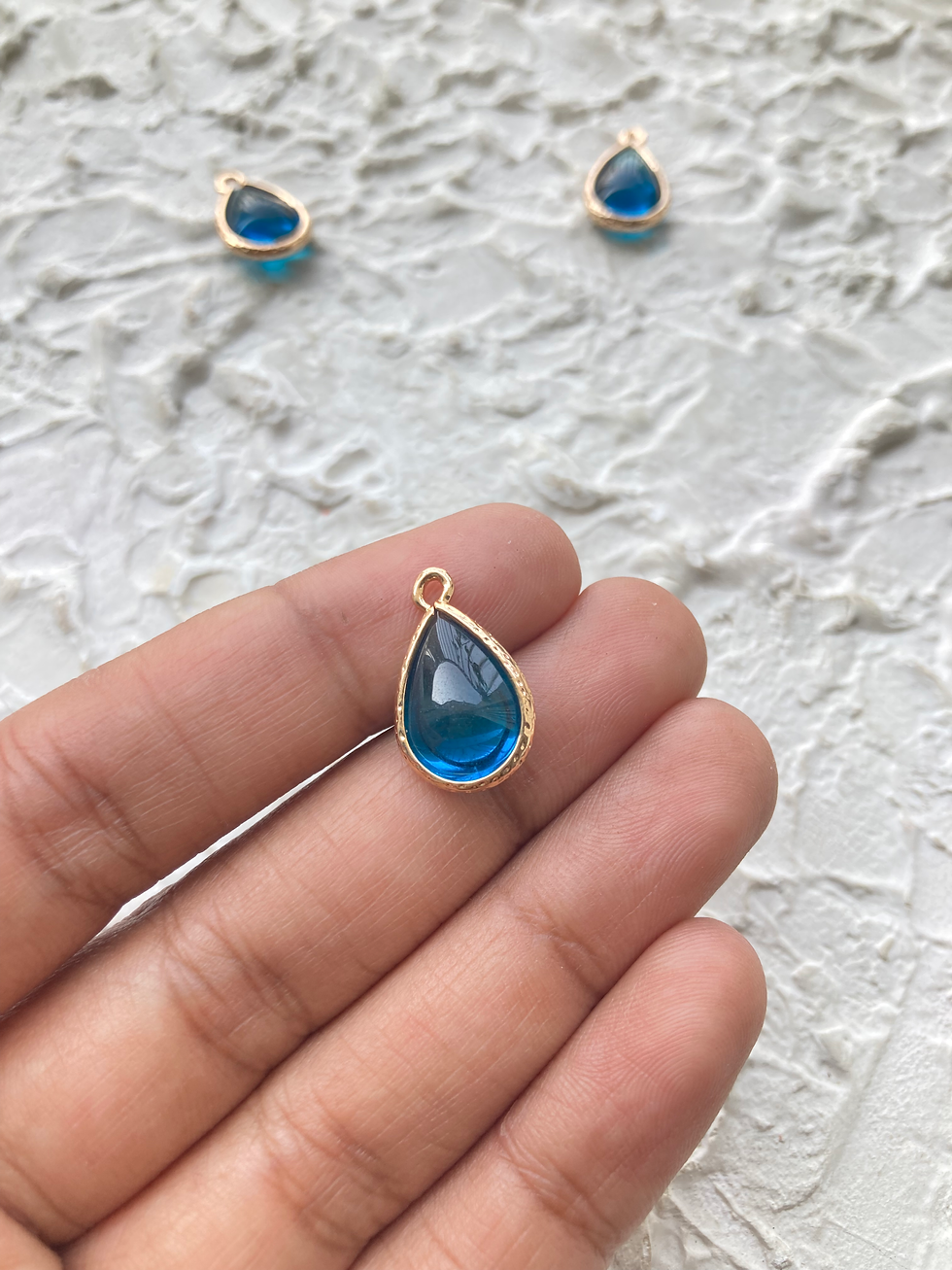 Thumbnail: Gold tone brass teardrop charm