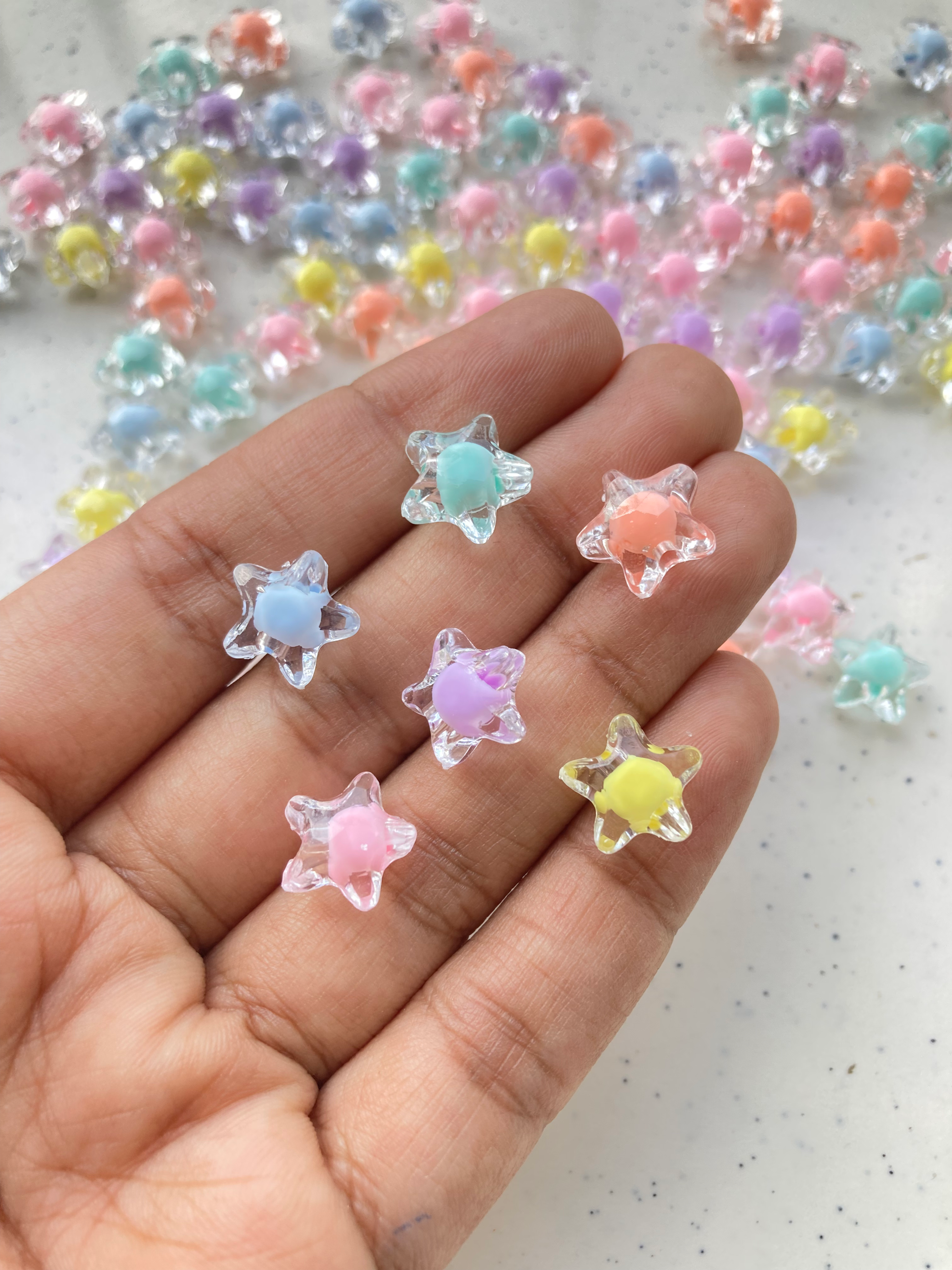 Colourful star acrylic bead