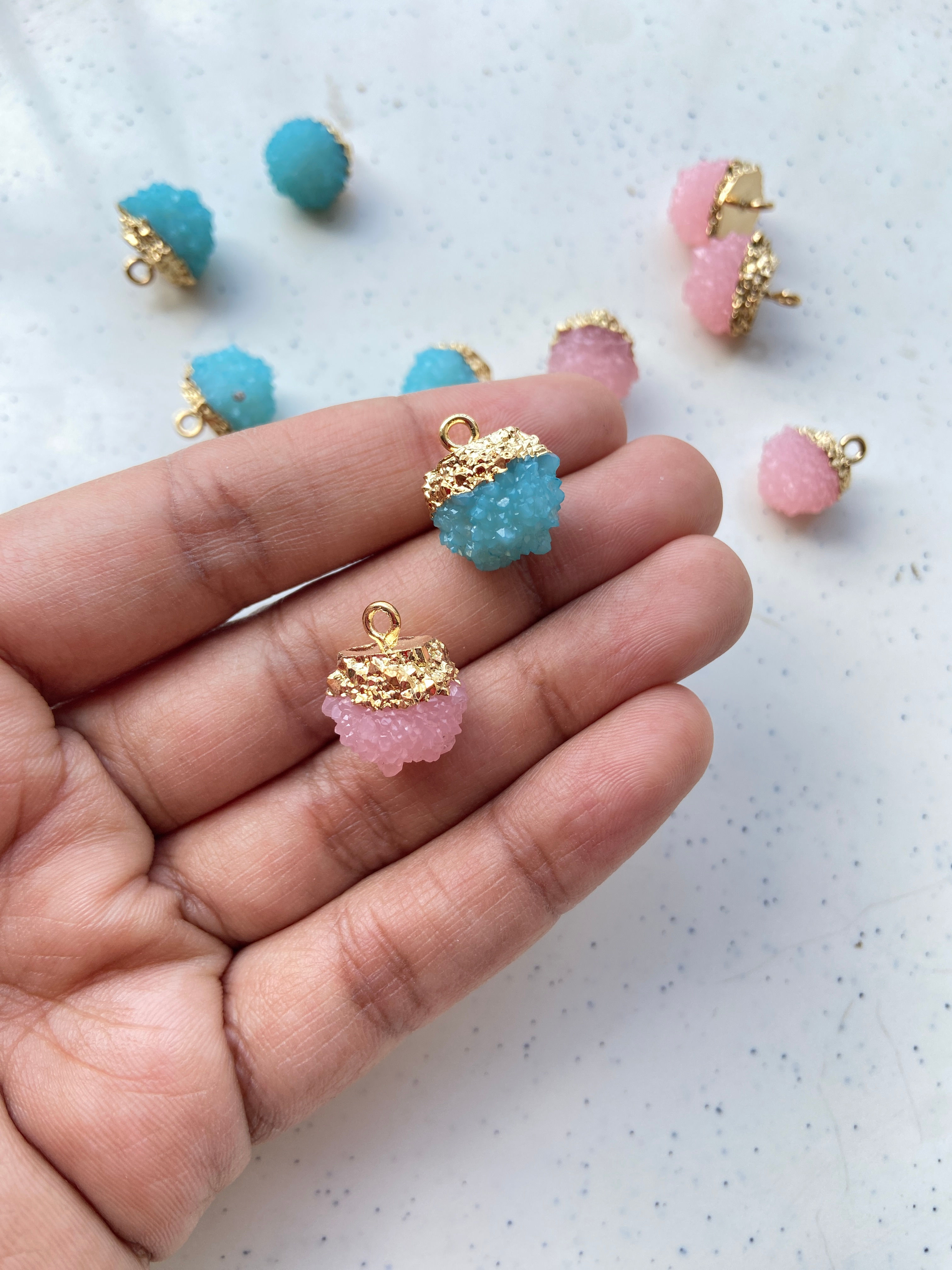 Druzy resin sky blue/baby pink charm