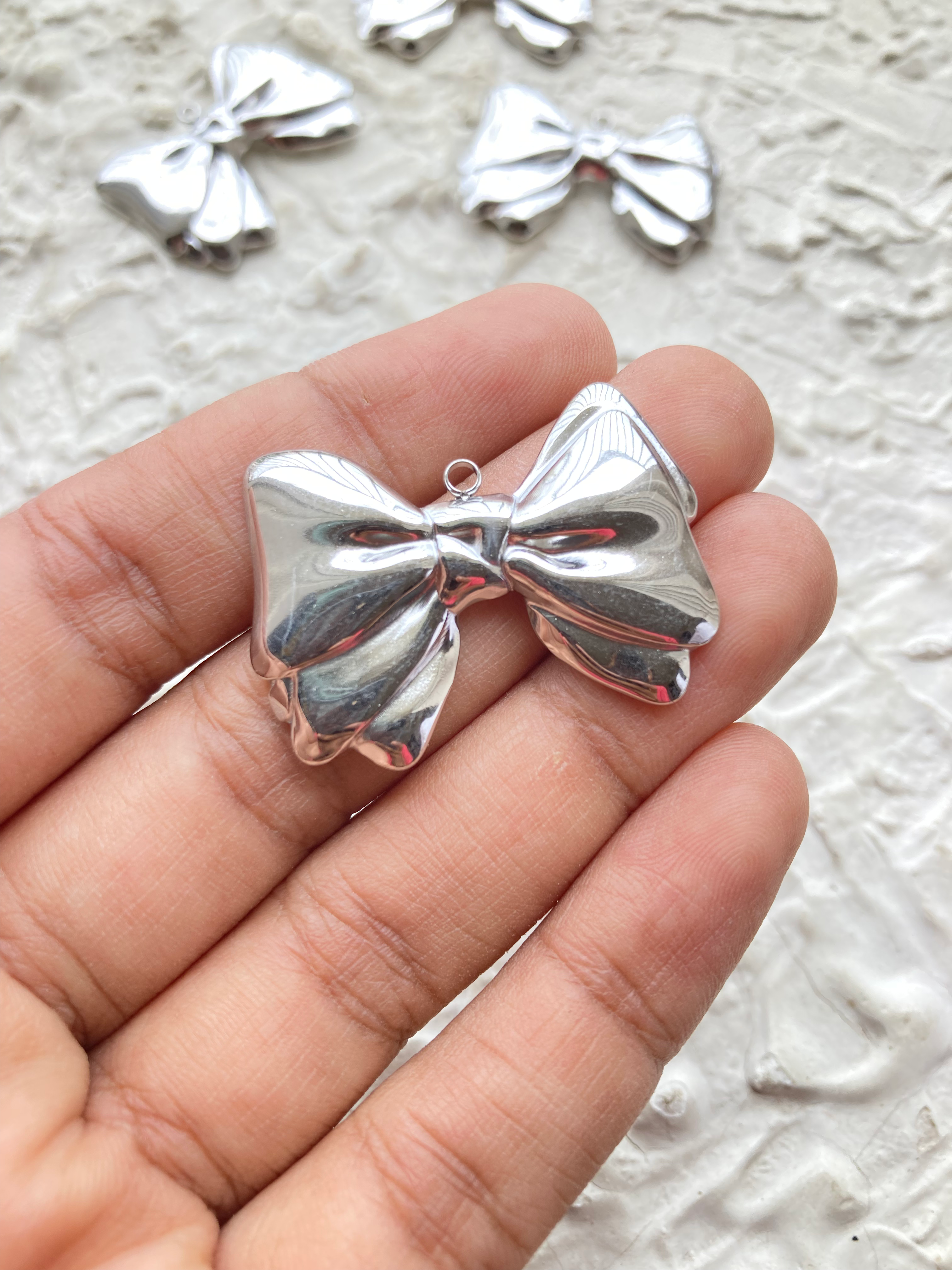 304 stainless steel big bow charm