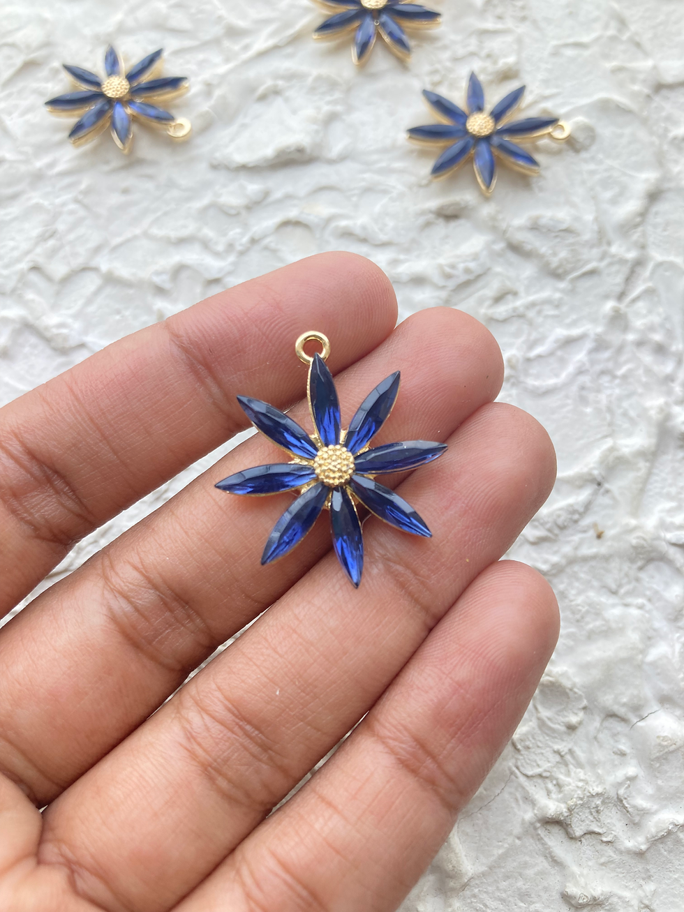 Thumbnail: Rhinestone flower alloy charm