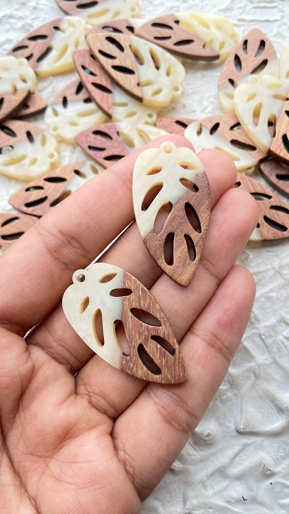 Thumbnail: Resin and wood leaf charm