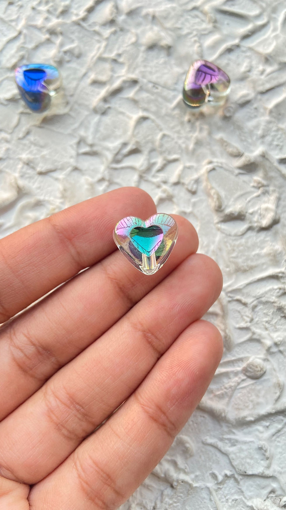 Thumbnail: Holographic colourful heart acrylic bead