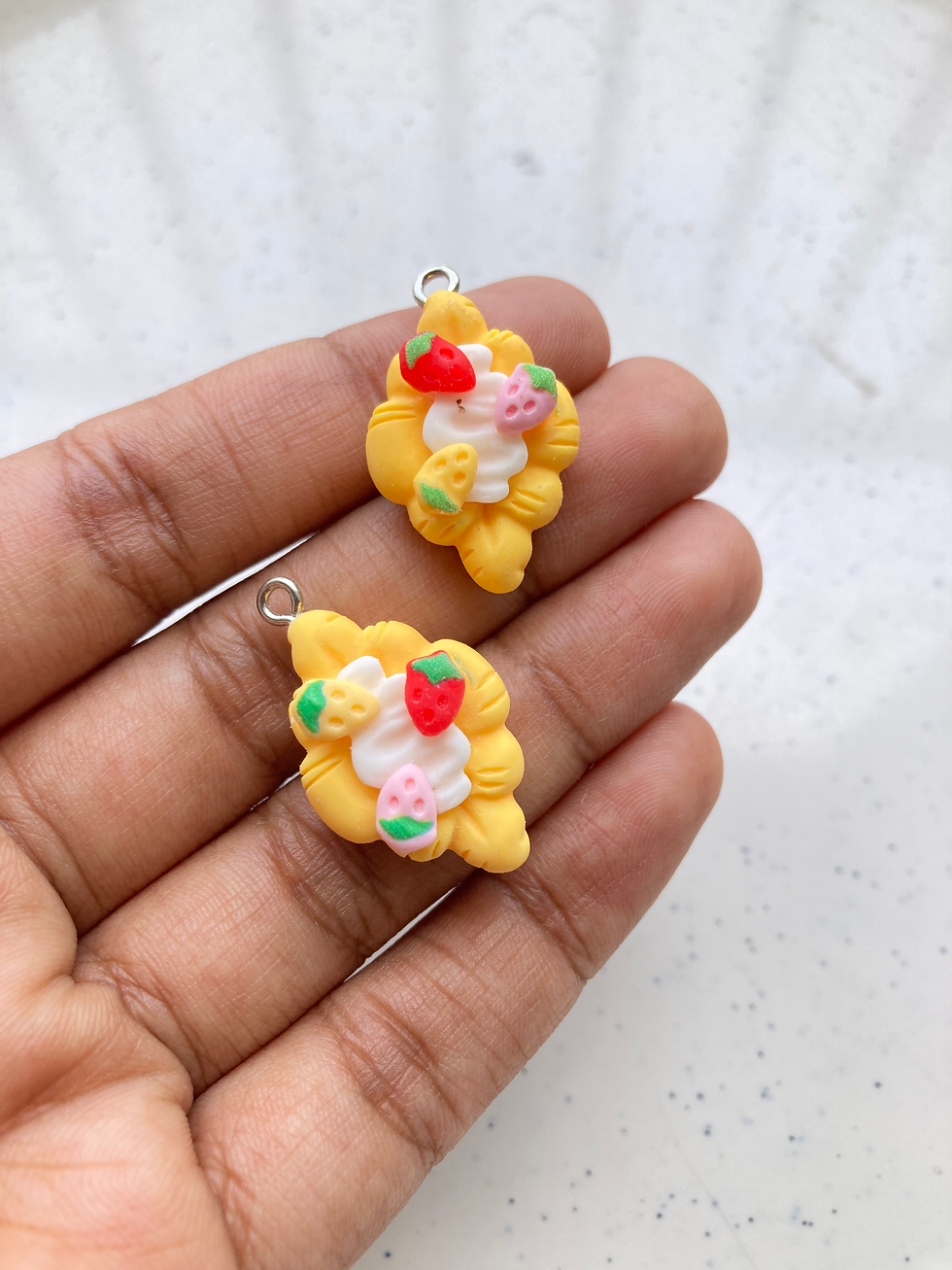 Thumbnail: Mixed junk food resin charm