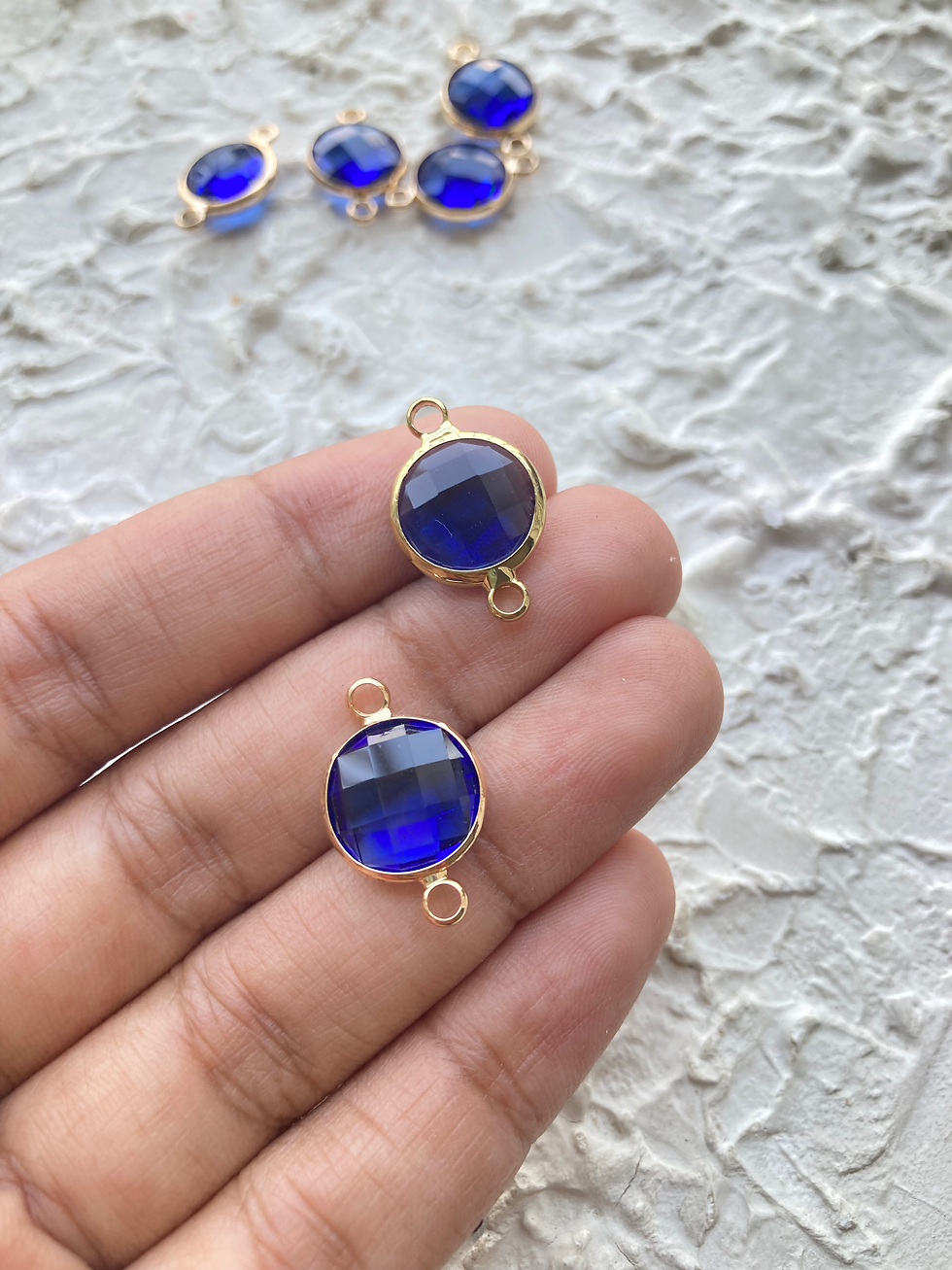 Thumbnail: Faceted glass round charm