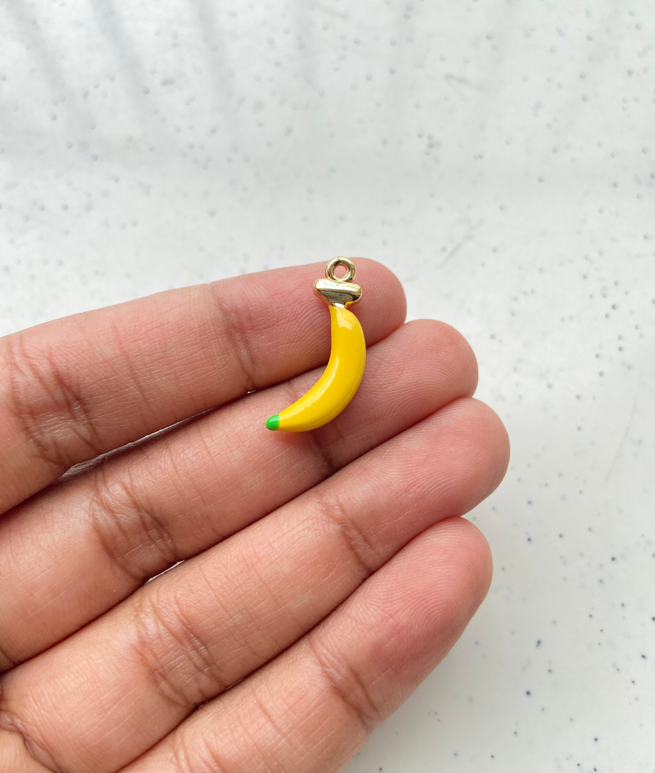 3D alloy enamel banana charm, anti-tarnish (1pc)