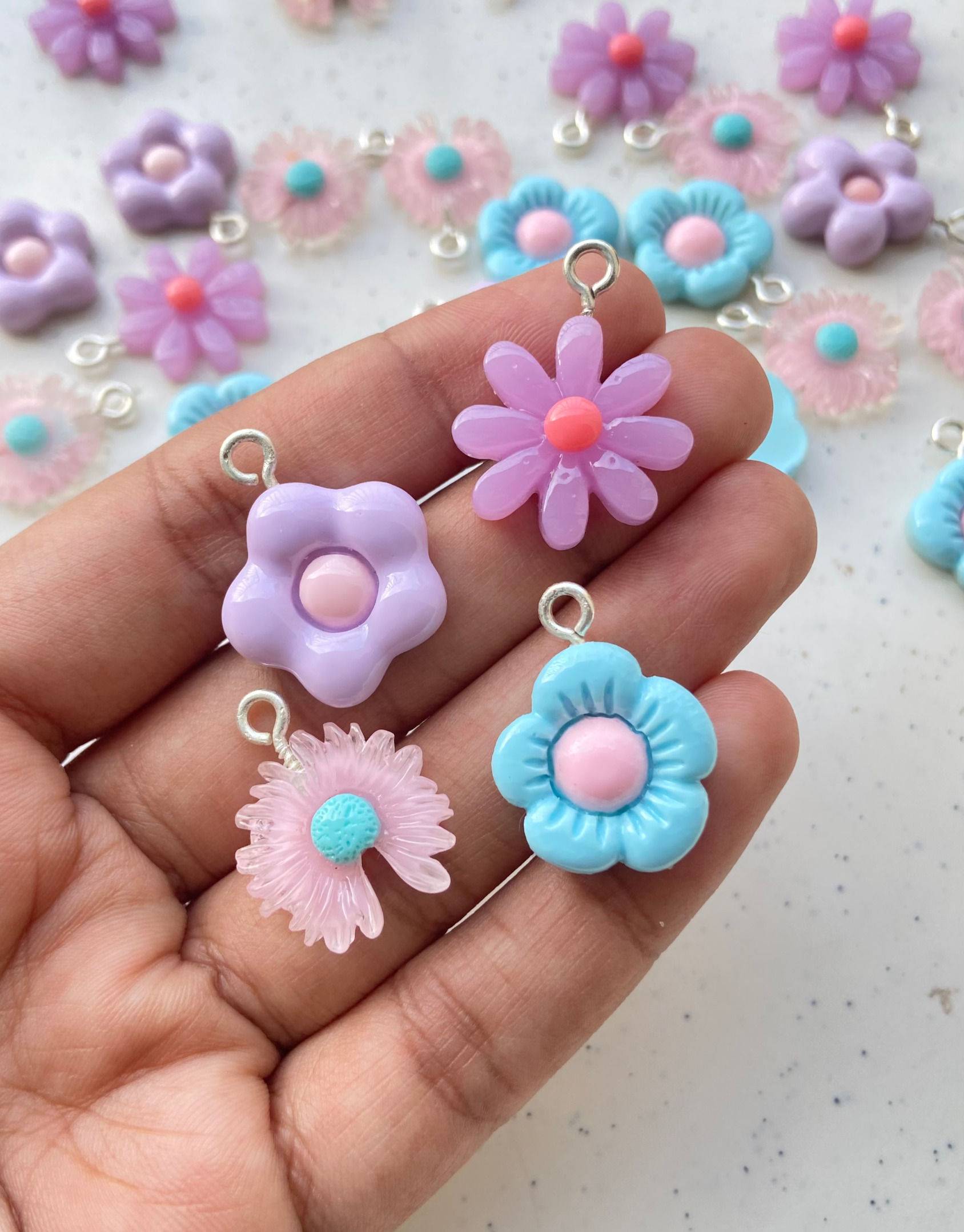 Resin mixed colour flower charm