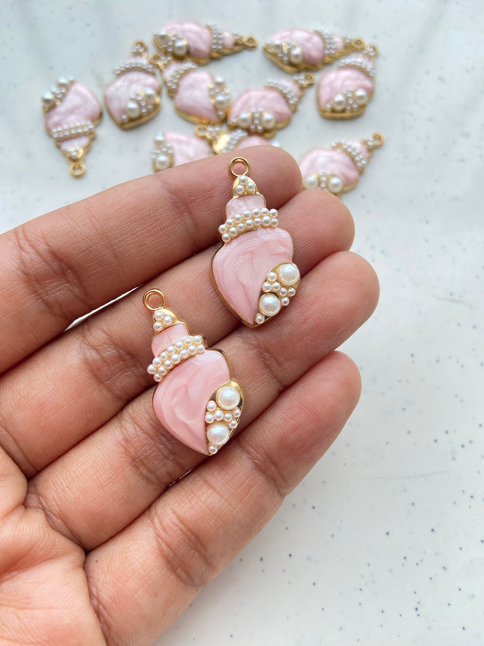 Thumbnail: Alloy enamel imitation pearl conch shape charm
