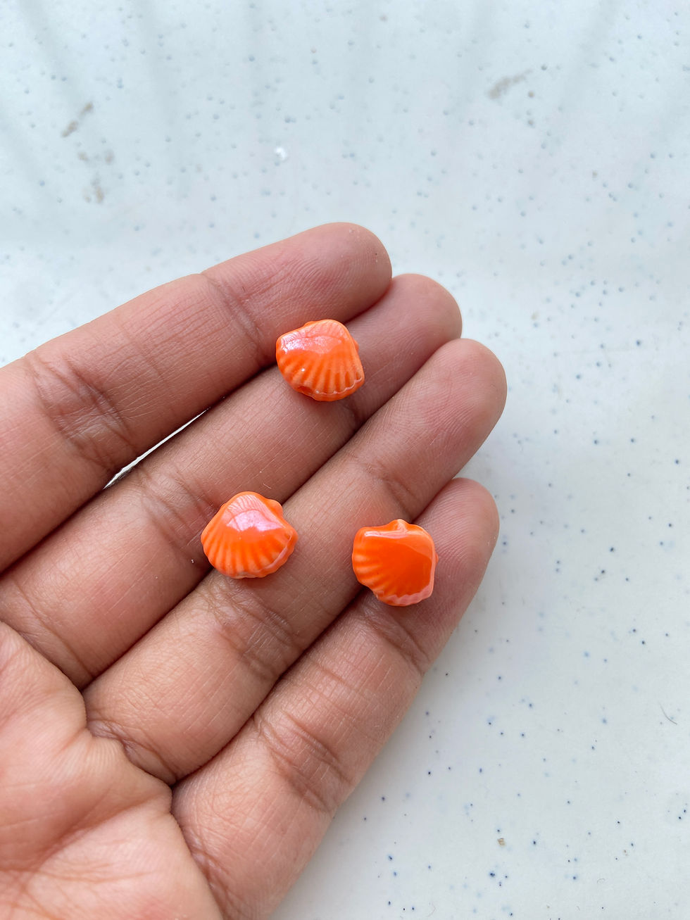 Thumbnail: 12*10*6mm (approx.), Shell shape porcelain bead, vertically drilled