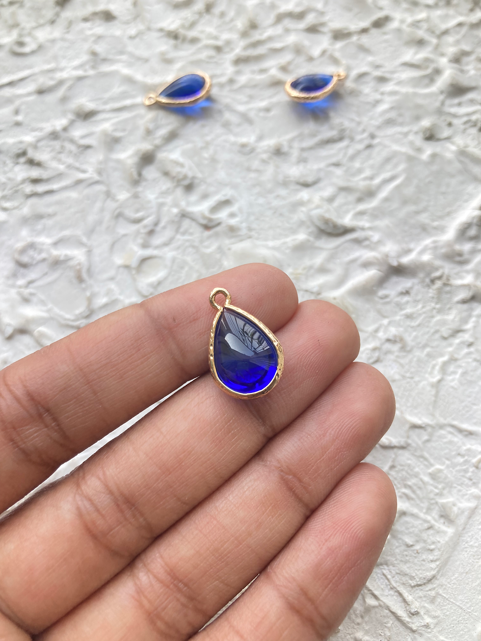 Thumbnail: Gold tone brass teardrop charm