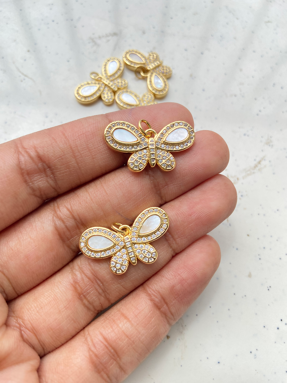 Thumbnail: Center/Side hanging shell & zircon butterfly charm