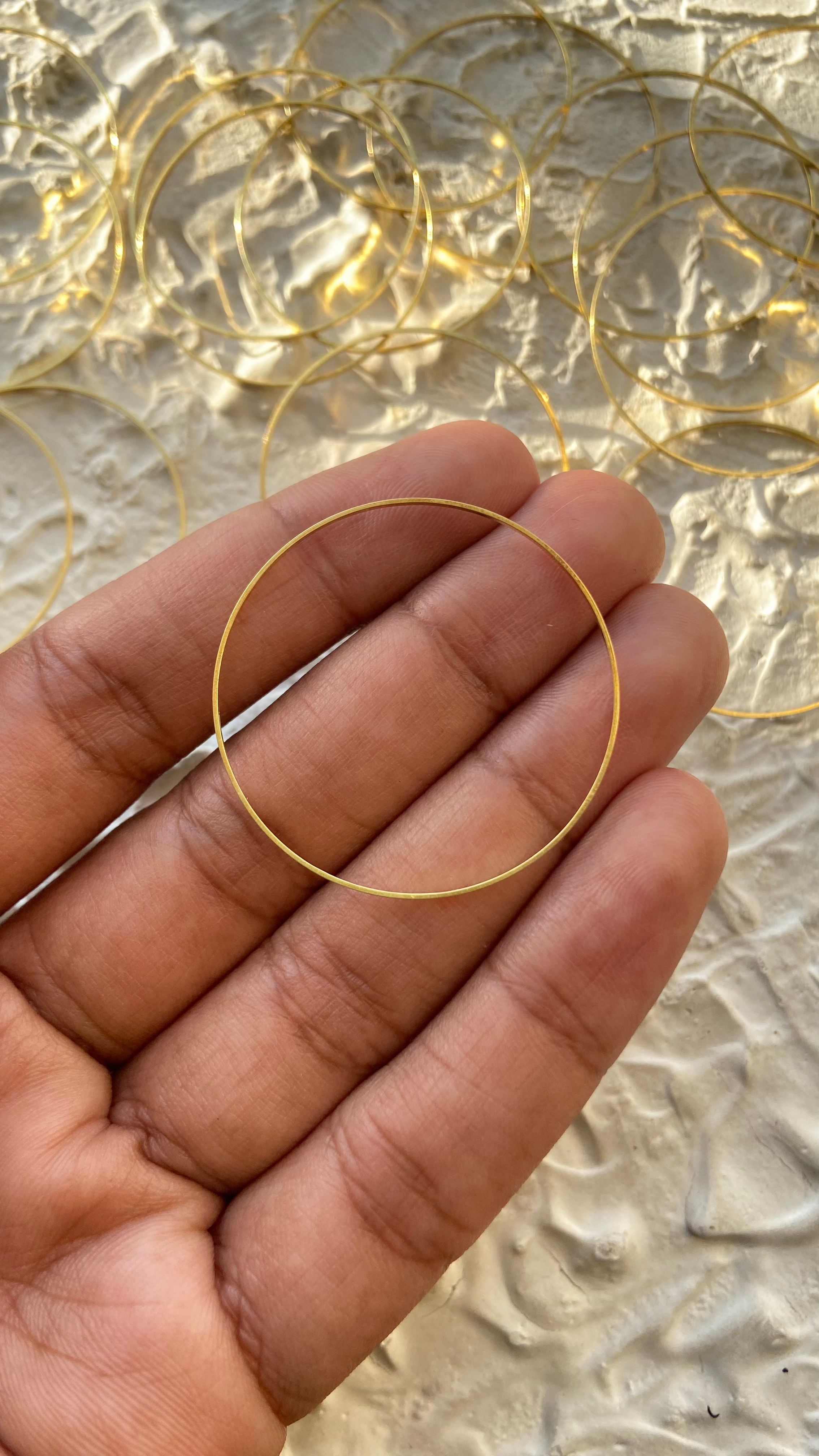 Circle Bezel