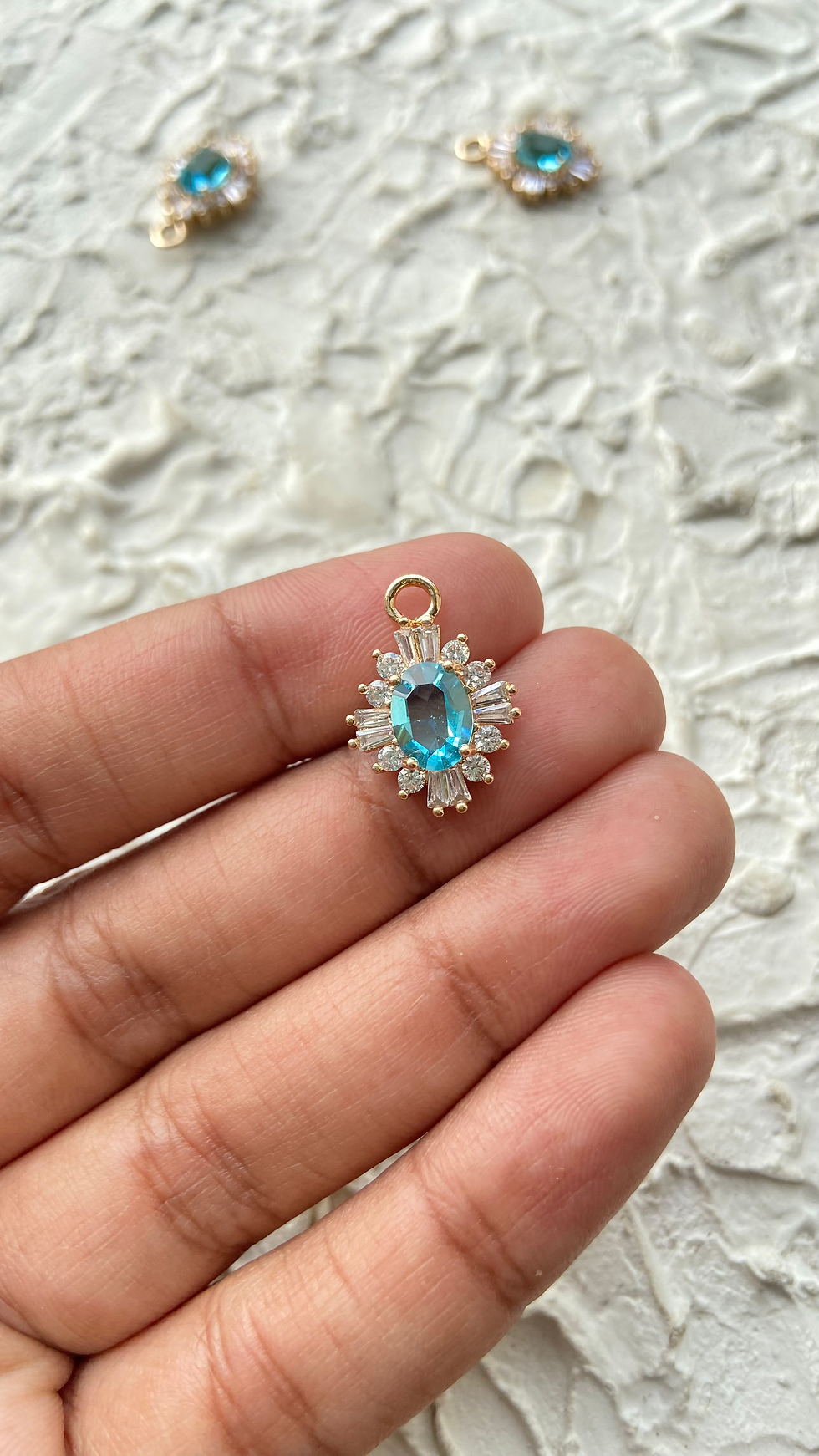 Thumbnail: 18k gold plated oval zircon glass charm