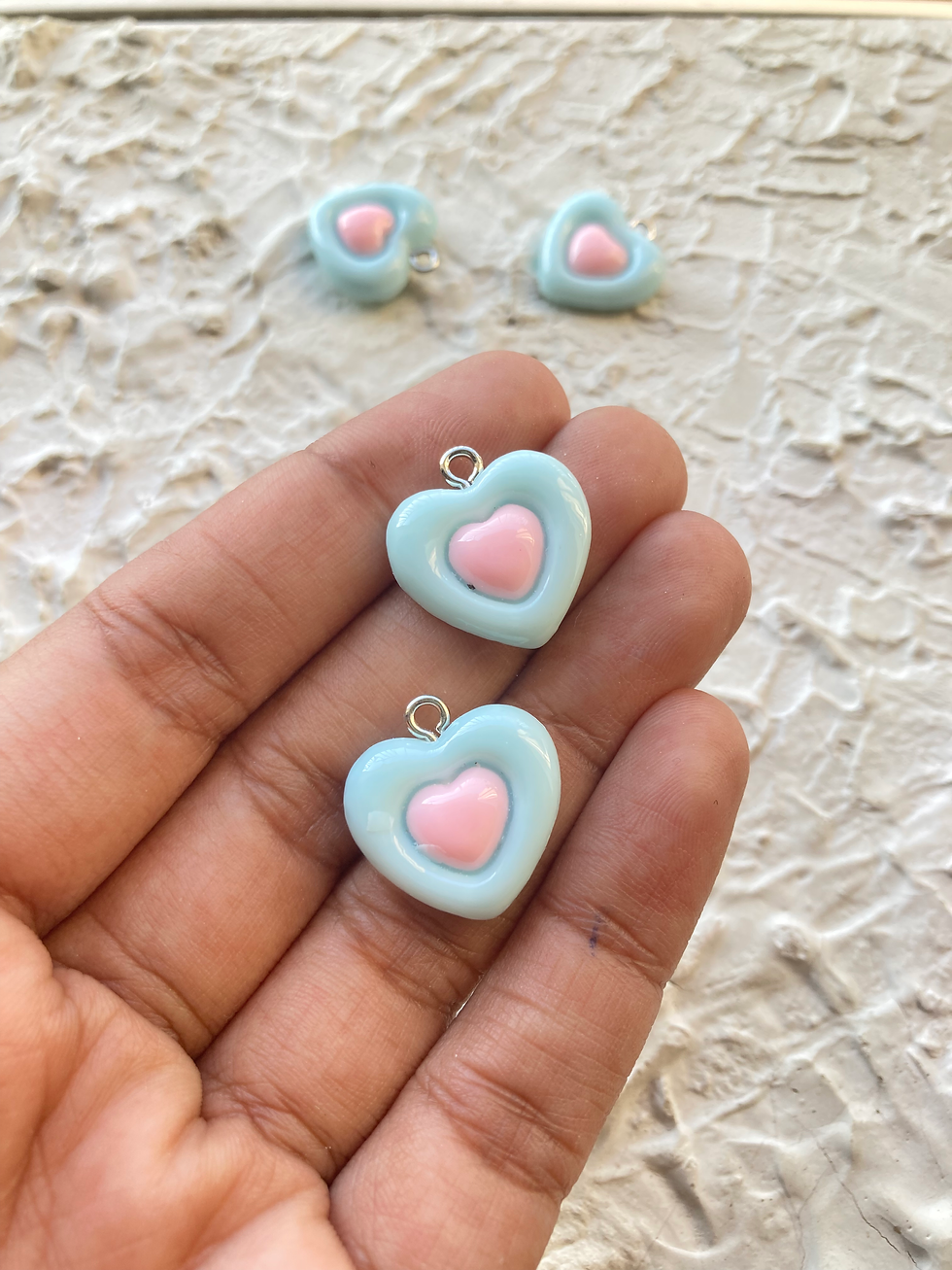 Thumbnail: Double heart resin charm